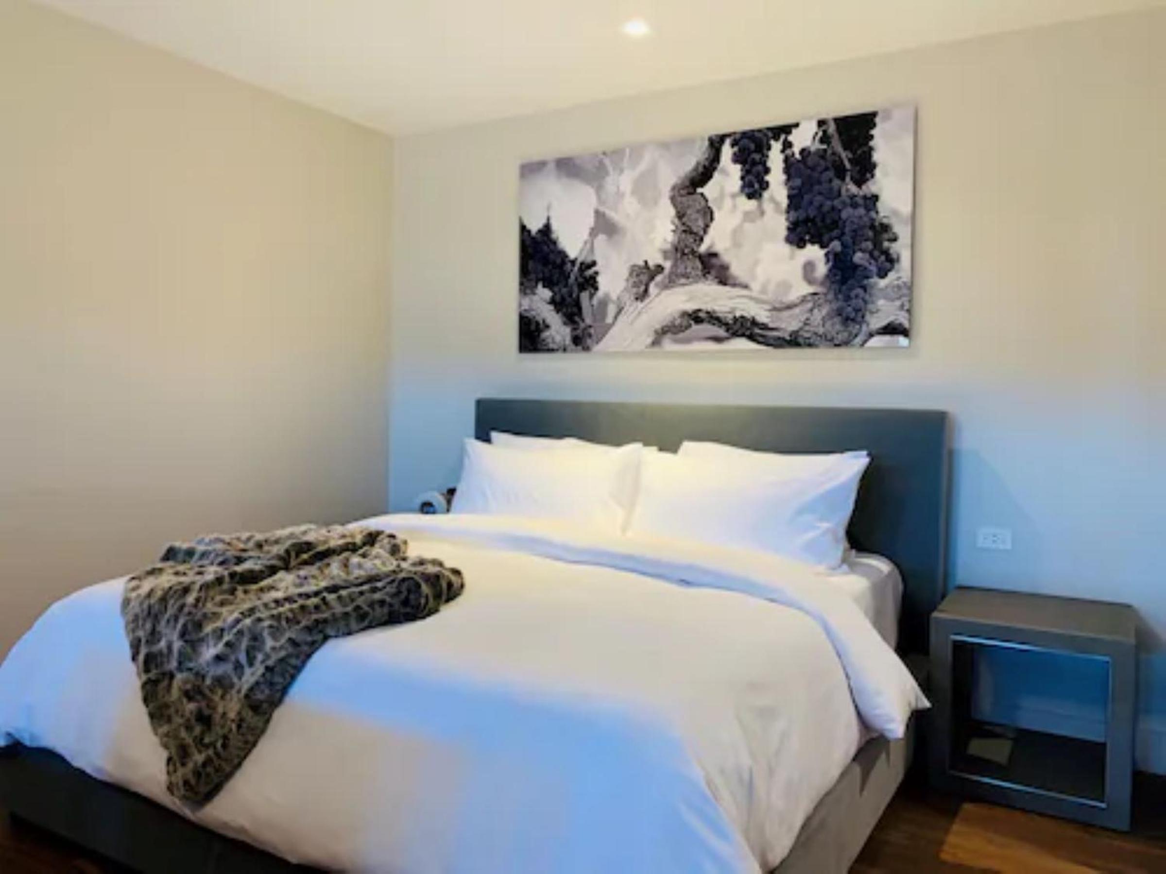 Two-Level King Loft Suite - Photo 6