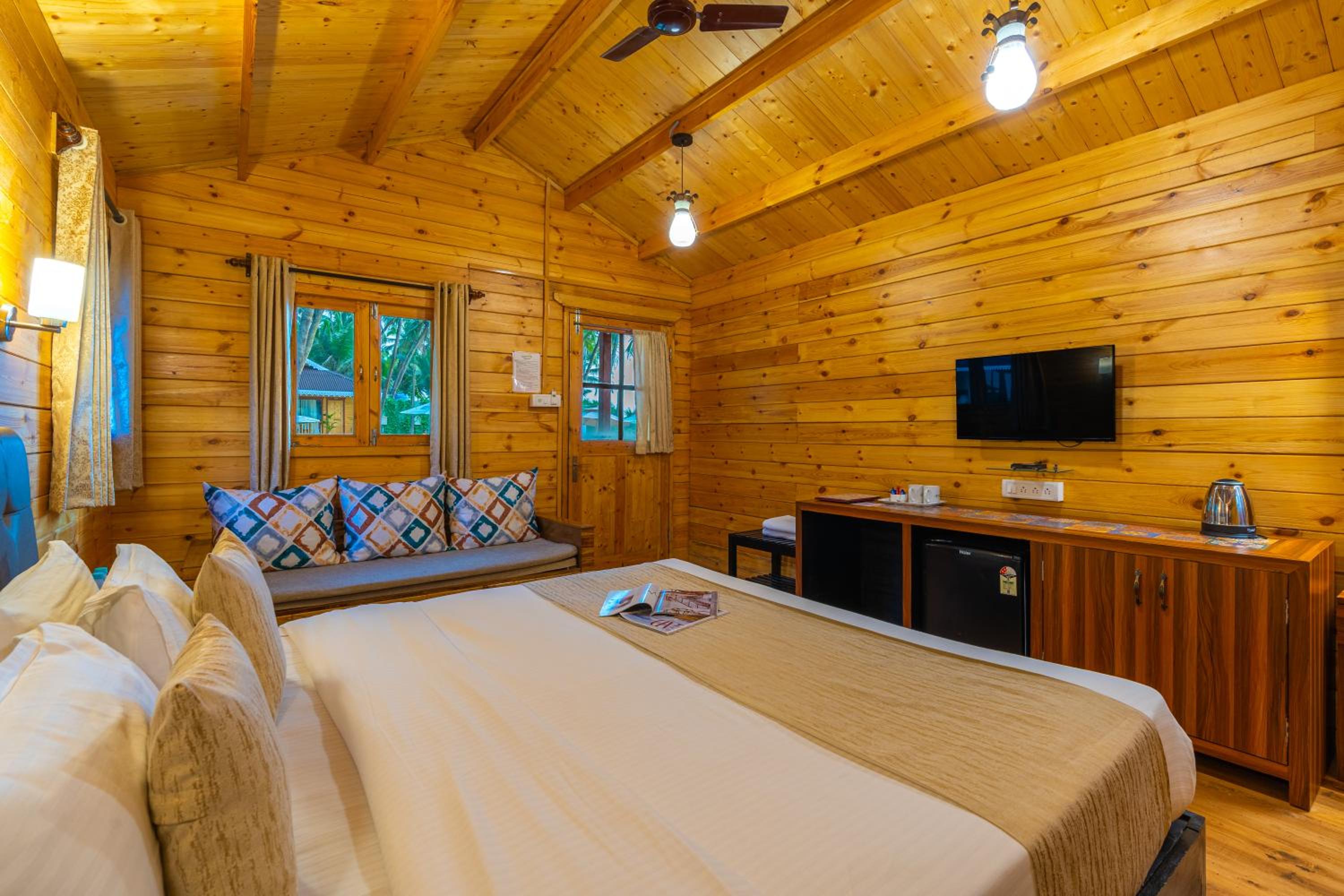 Sea Facing Chalet photo 1