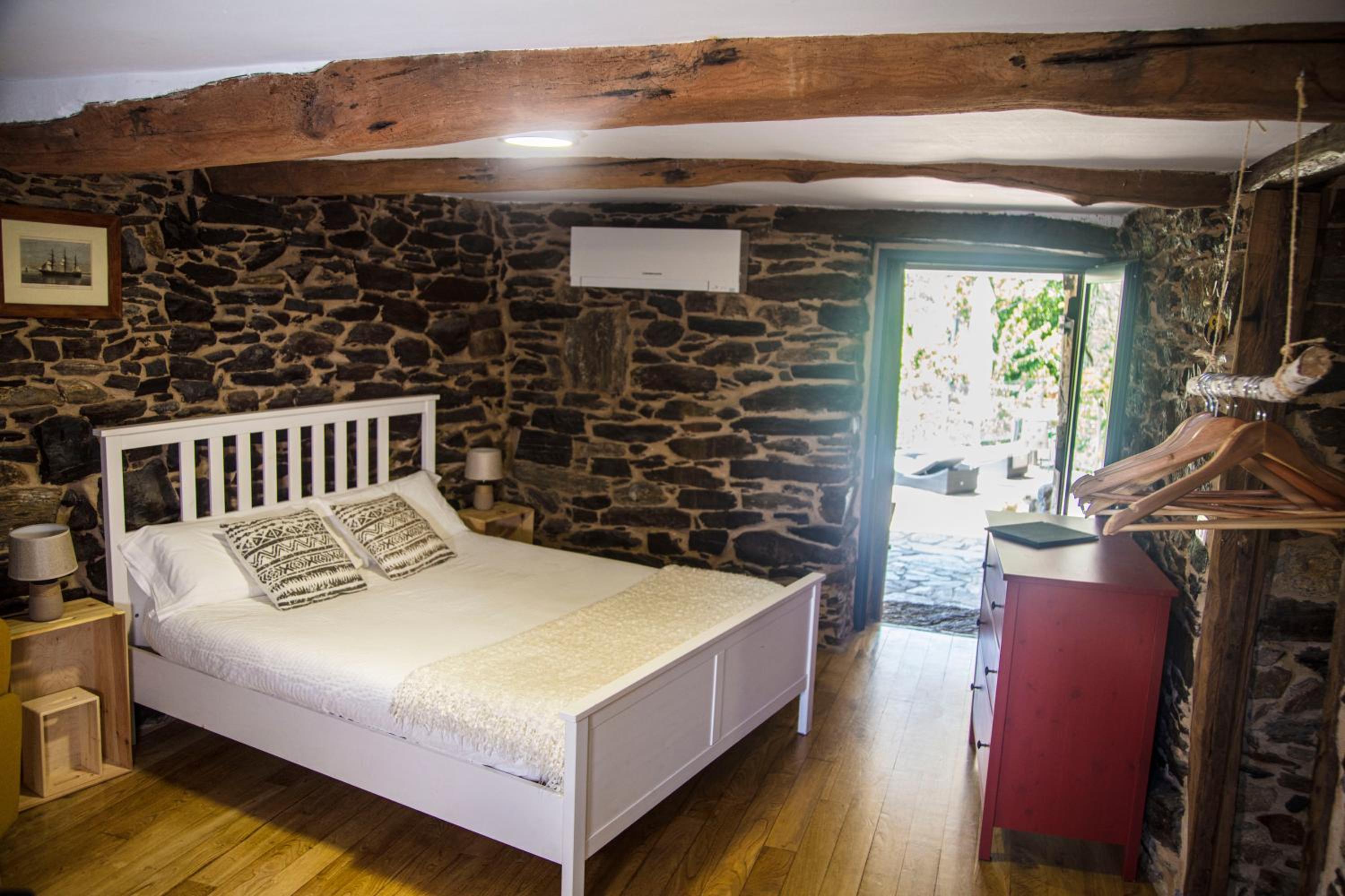 Family Double Room - Photo 10