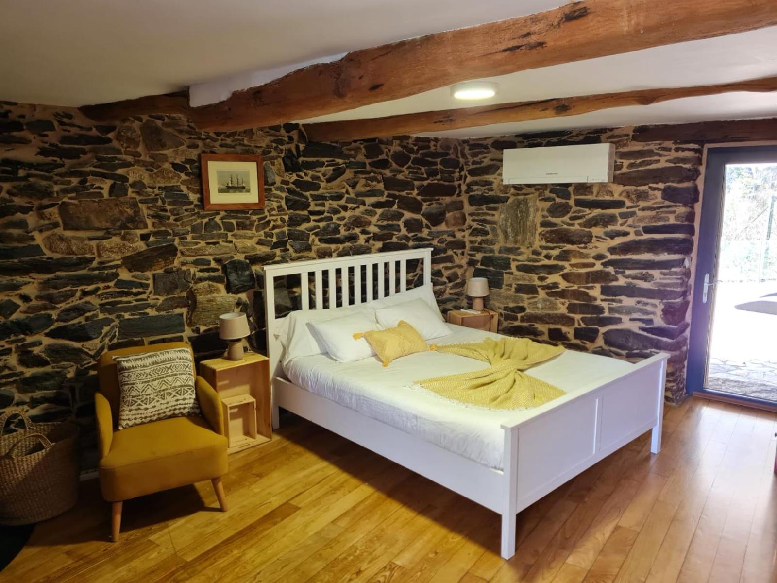 Family Double Room - Photo 1