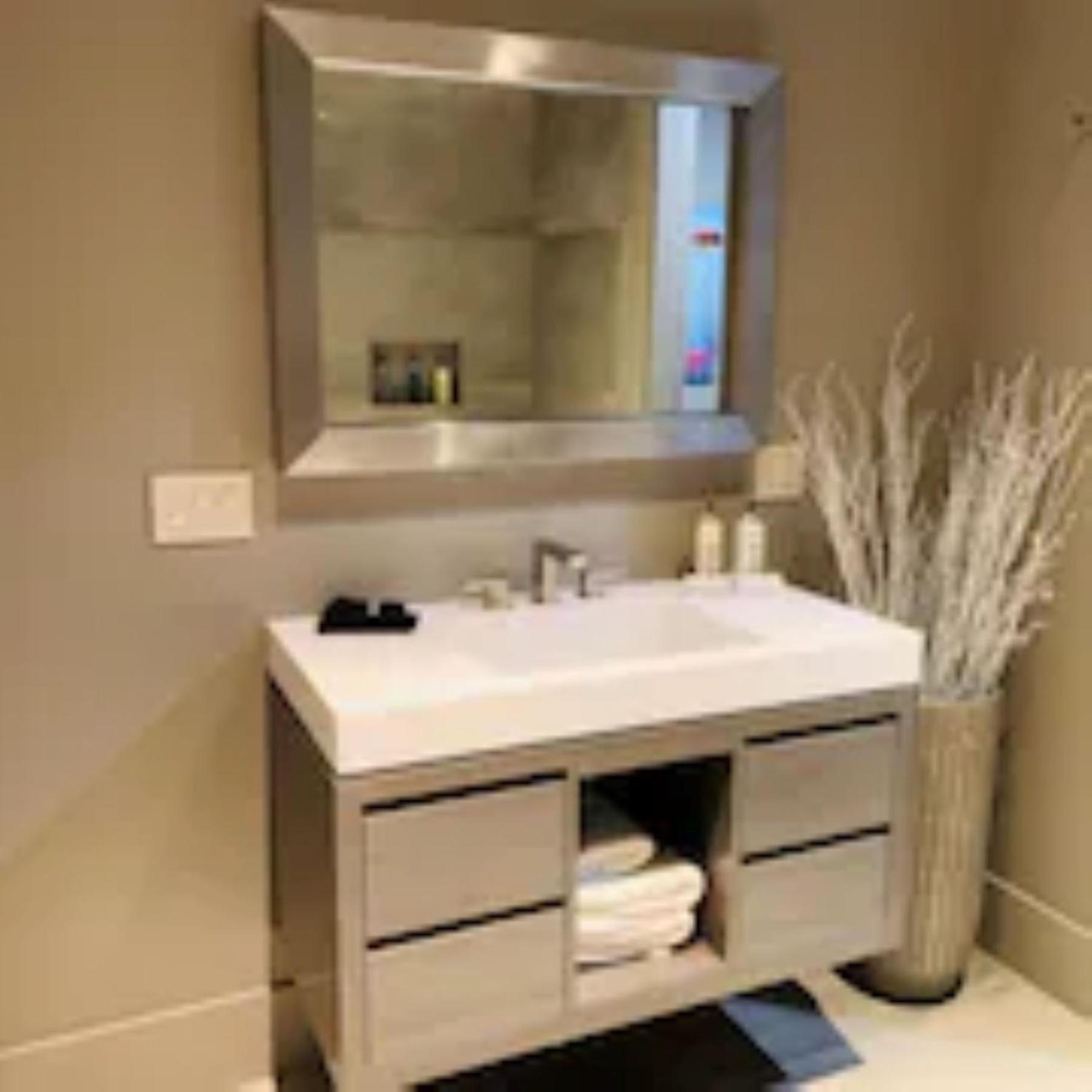 King Suite - Photo 5