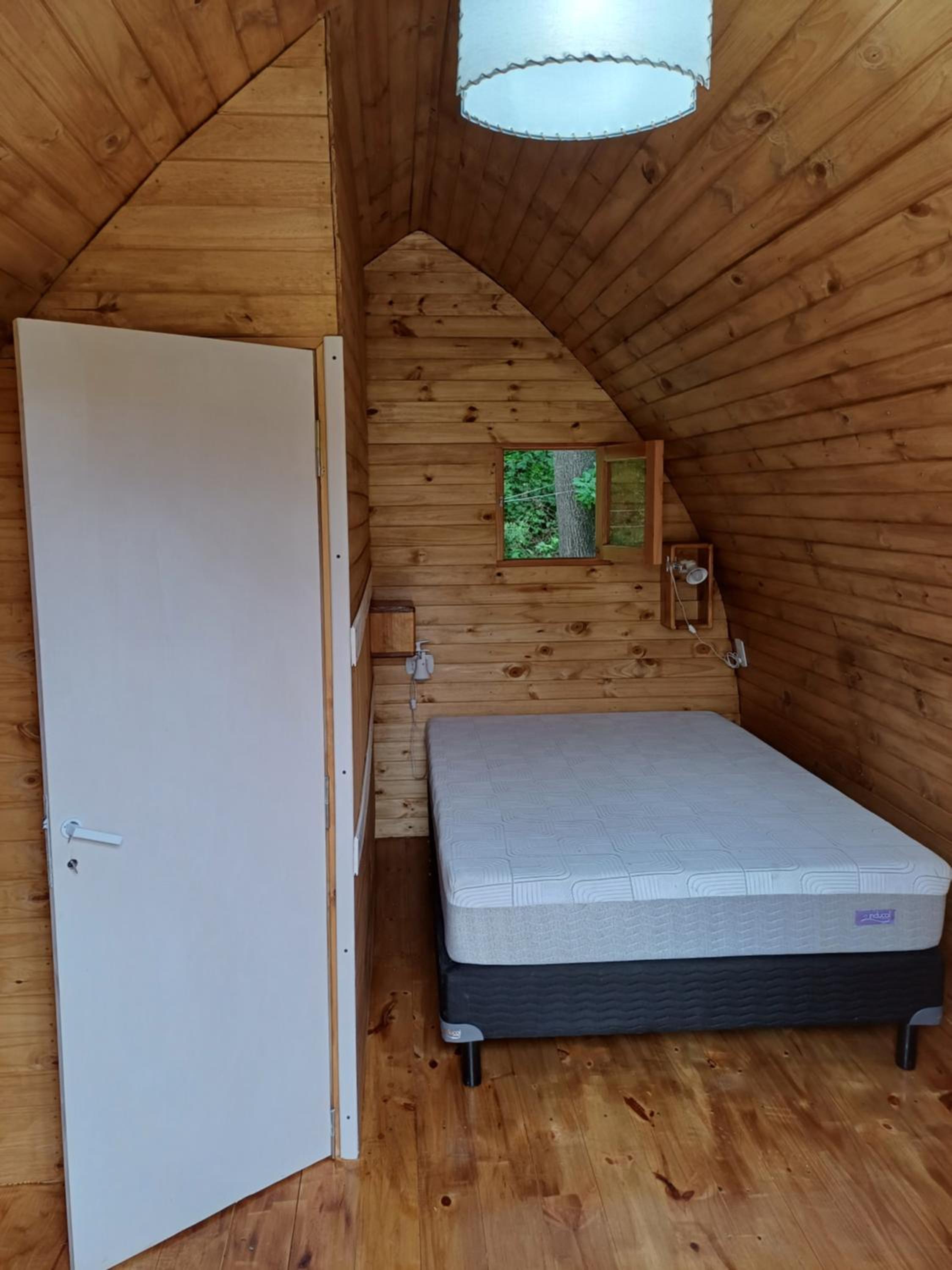 Deluxe Bungalow photo 1