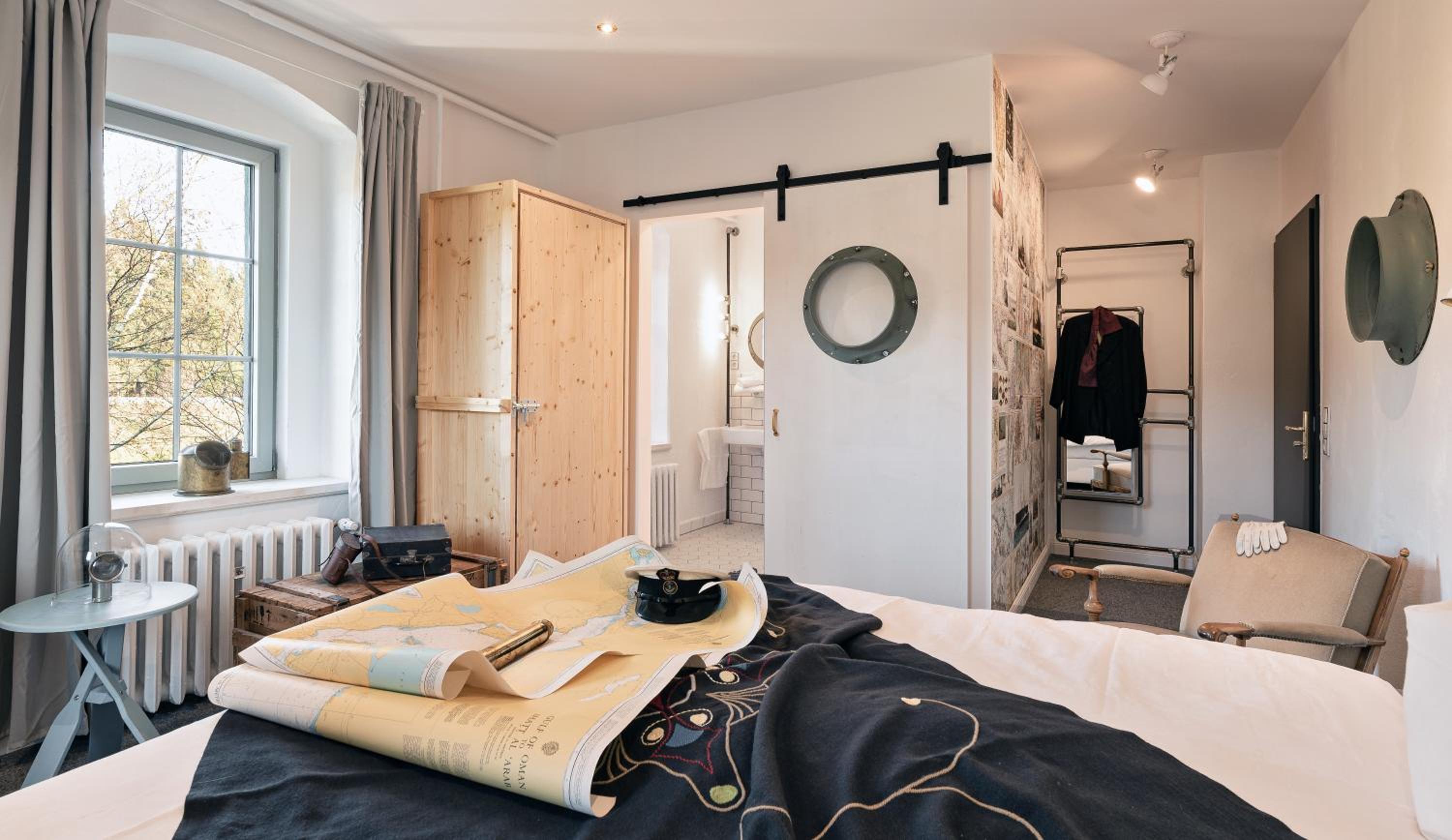 Deluxe Double Room photo 3