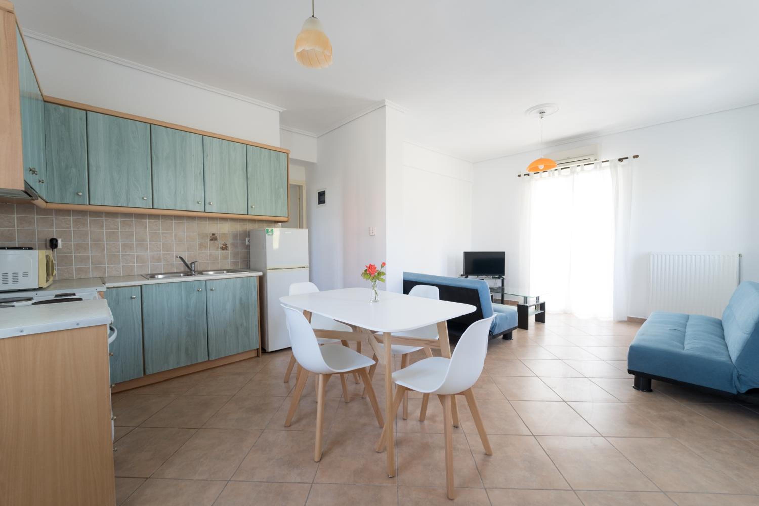 Apartment With Balcony photo 3