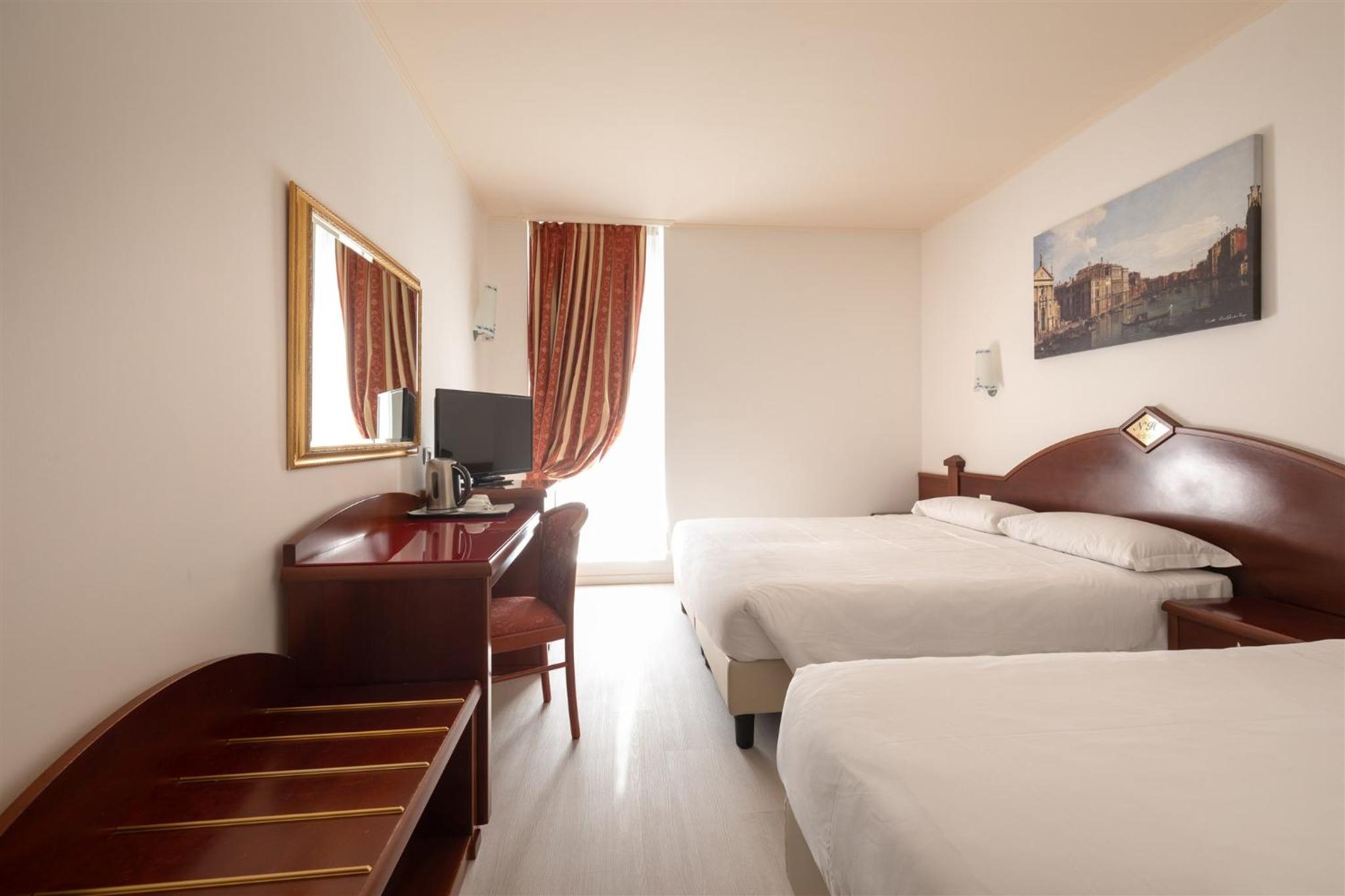 Triple Room - Photo 1