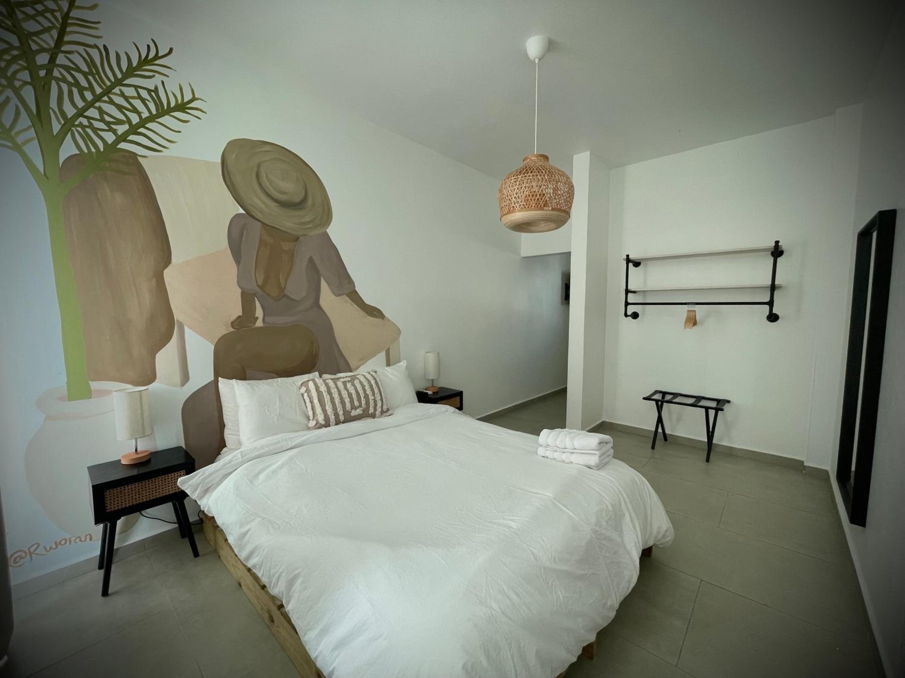Queen Room with Balcony photo 3