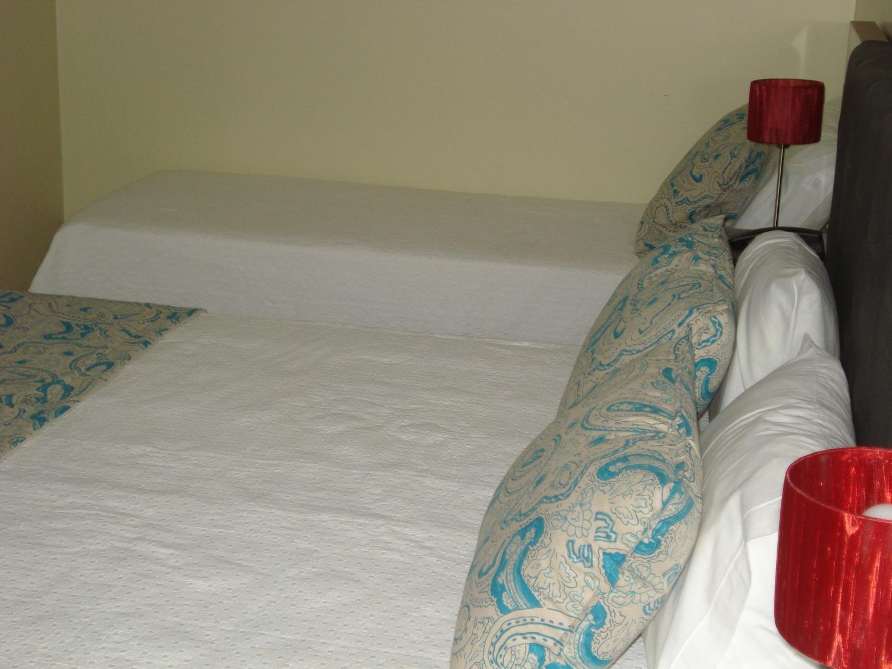 Triple Room with River View - Photo 5