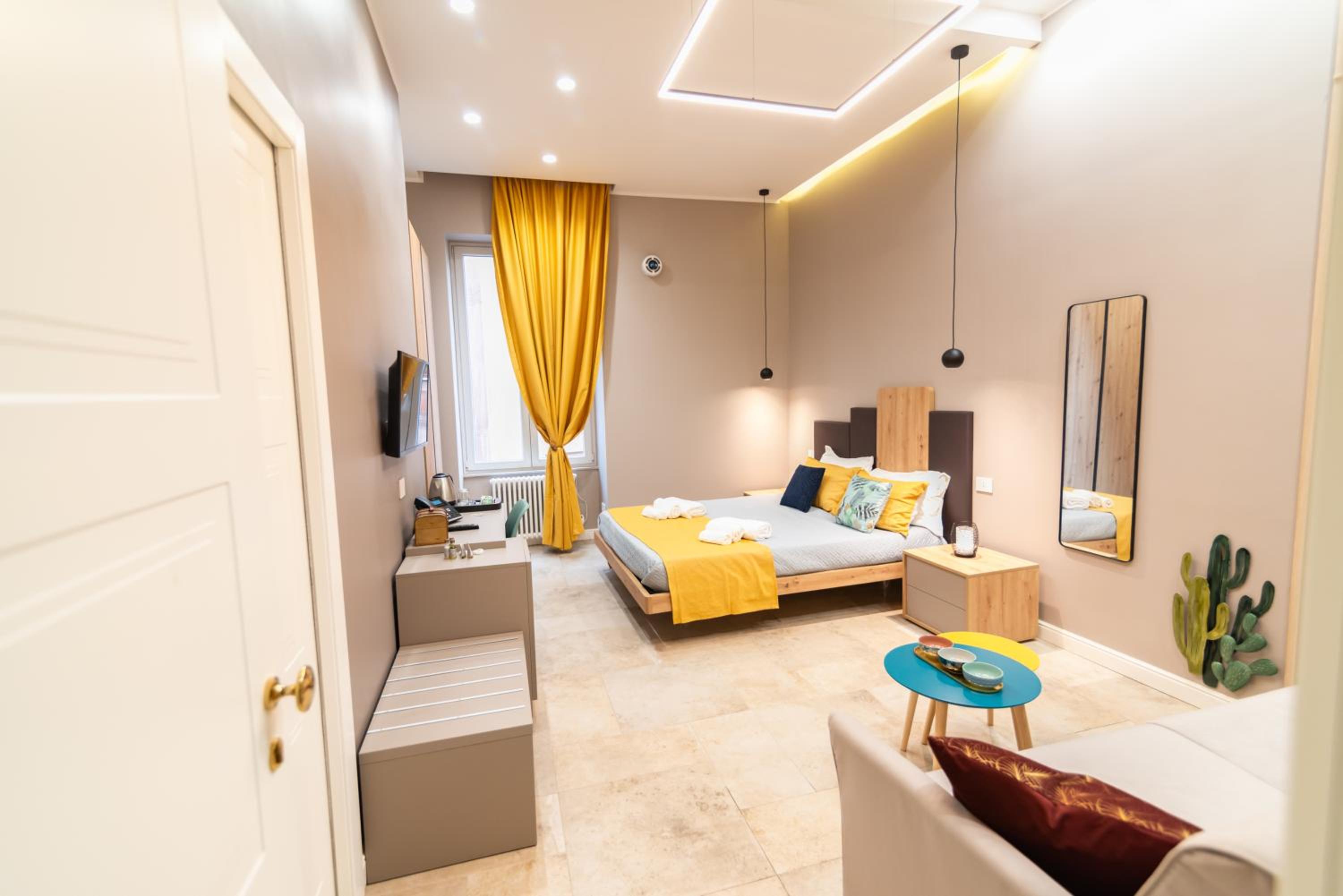 Deluxe Triple Room
