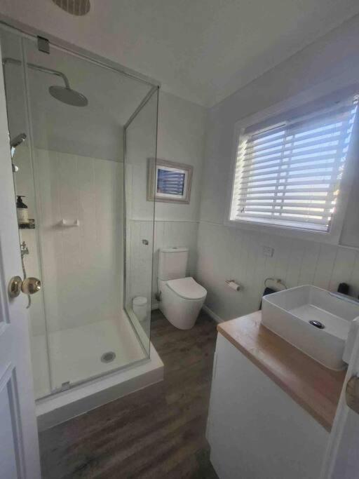 Three-Bedroom House photo 2