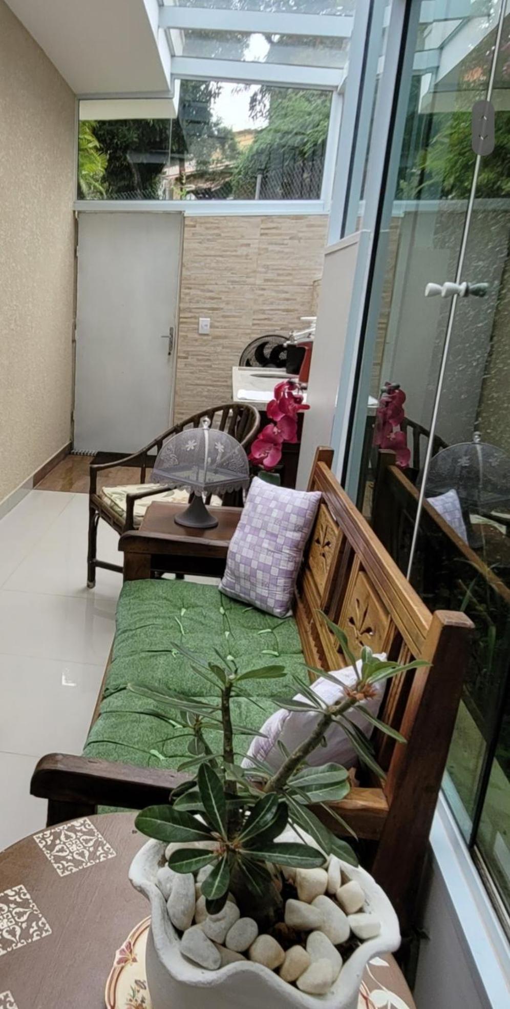 Two-Bedroom House photo 2