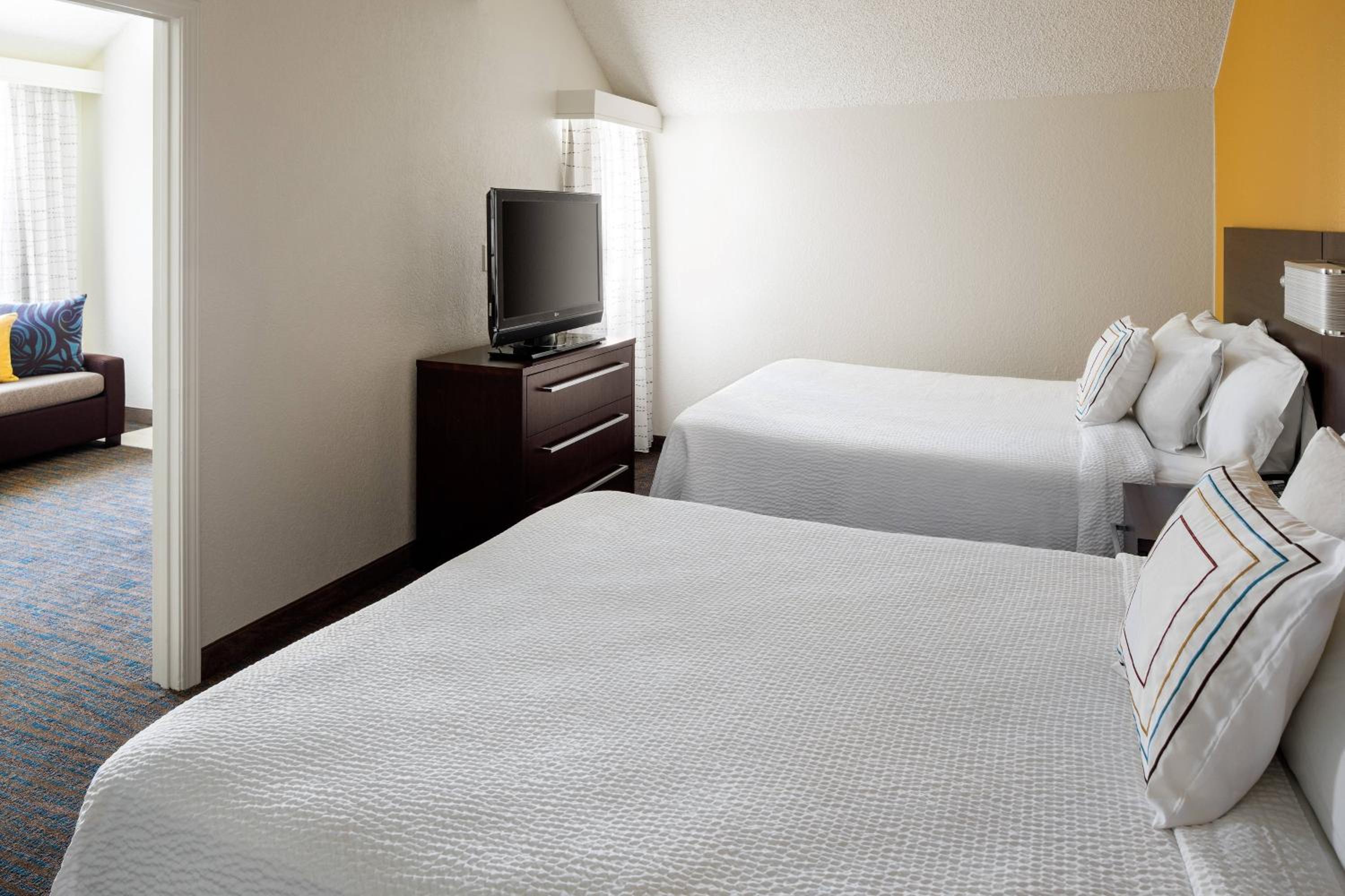 Penthouse Suite - Photo 5