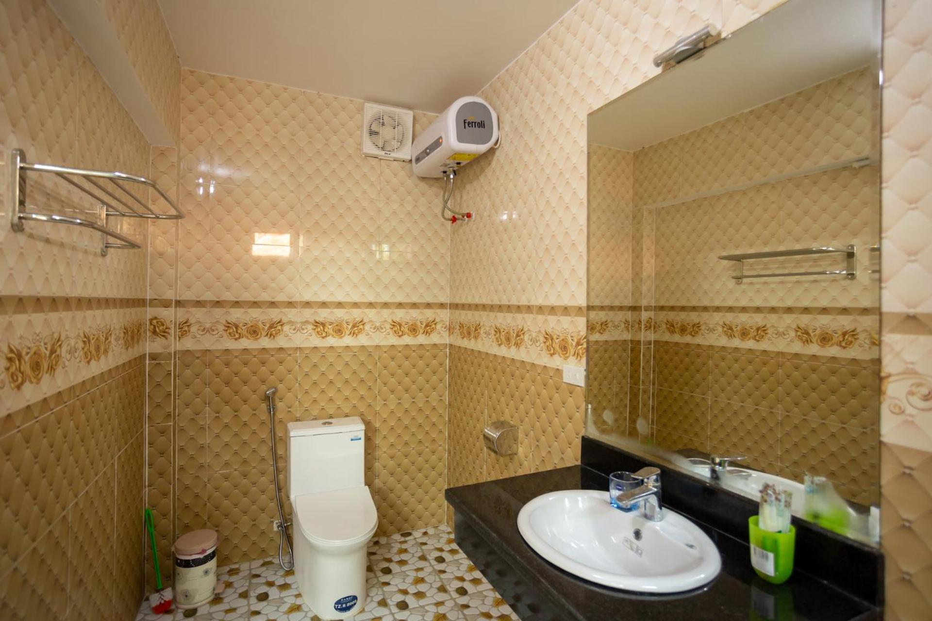 Double Room with Mountain View - Photo 21