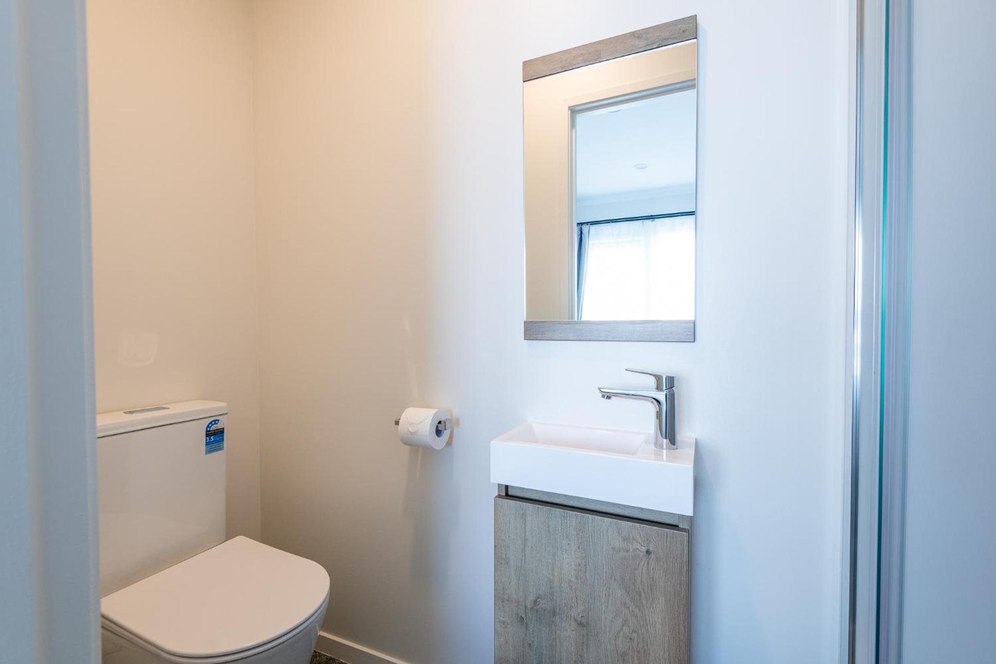 Luxury Two-Bedroom Suite with Spa Bath - Photo 2