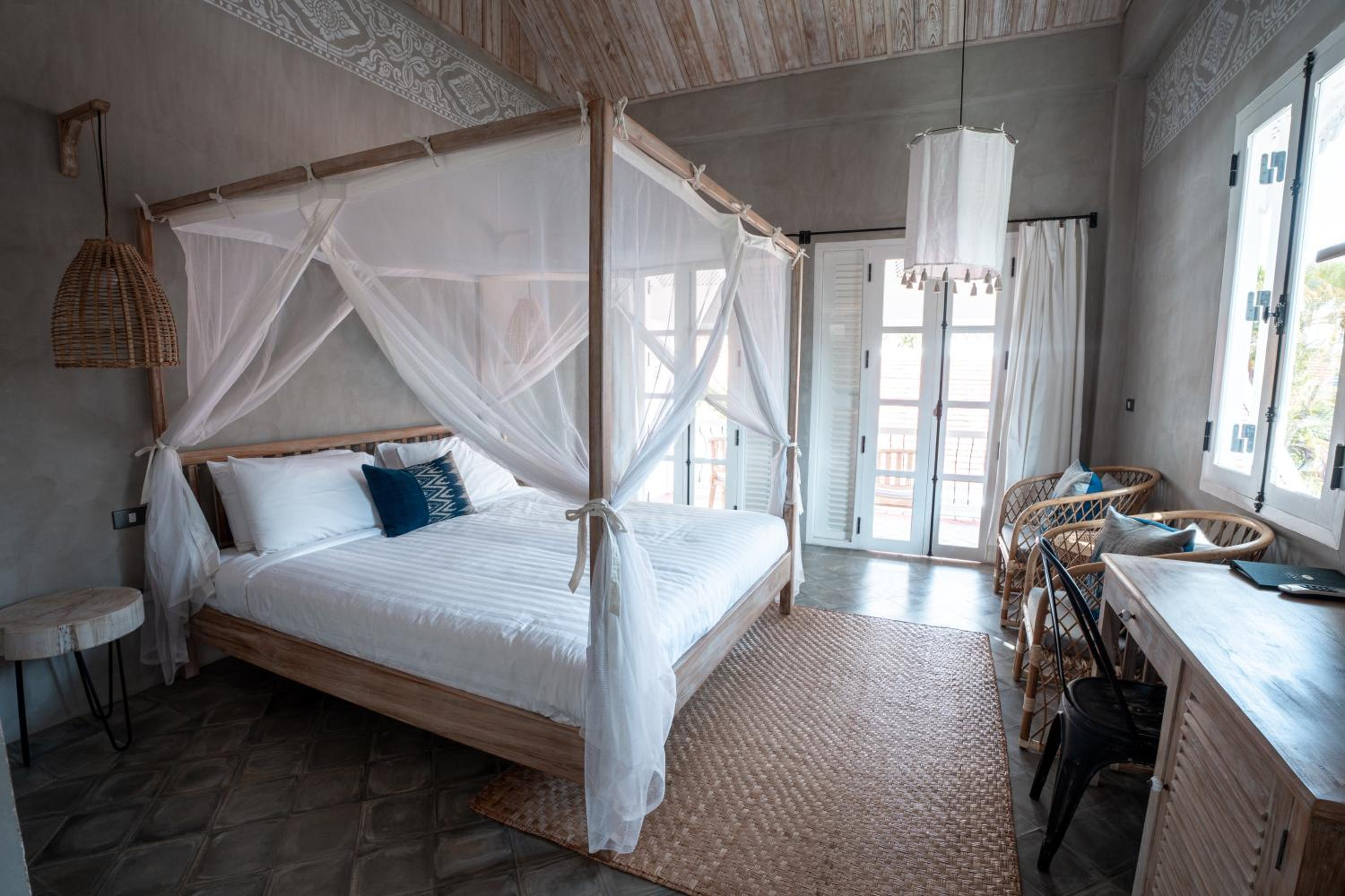 Deluxe Double Room - Above 12 Years Old Only