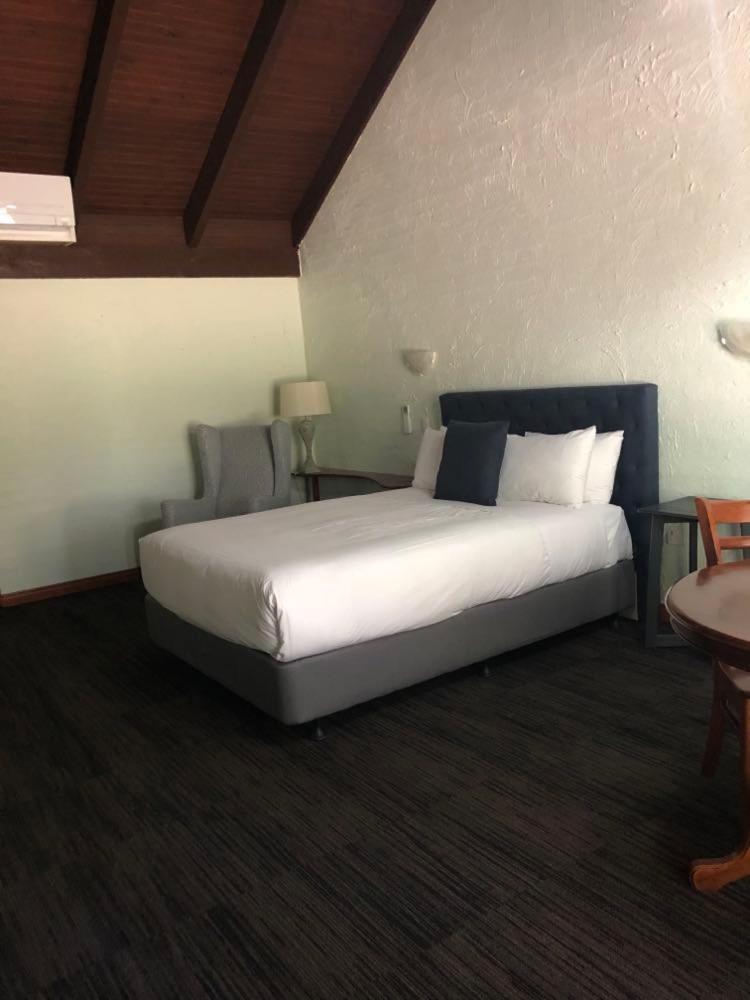 Queen Room with Garden View photo 2
