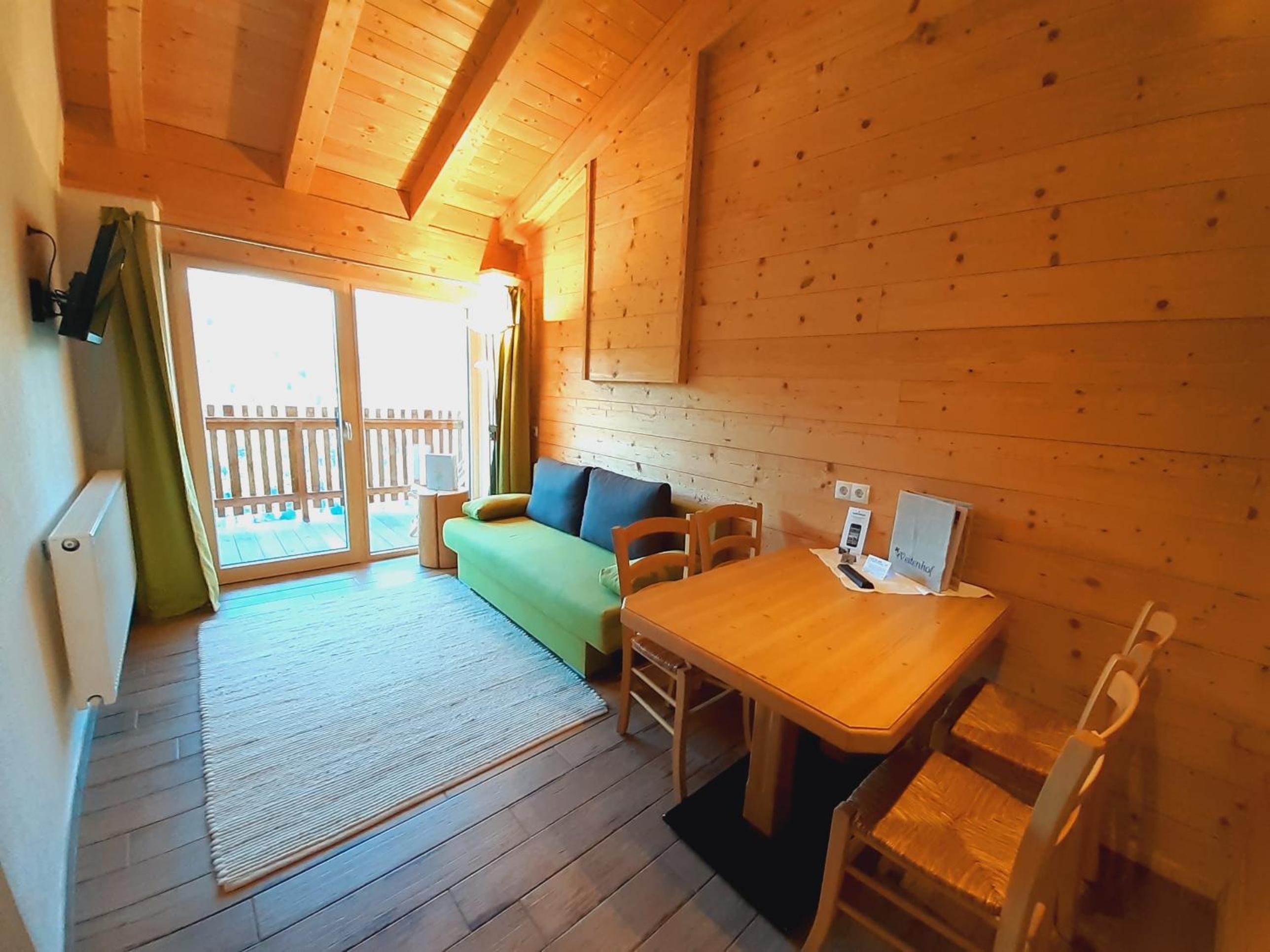 Apartment with View and Balcony photo 2