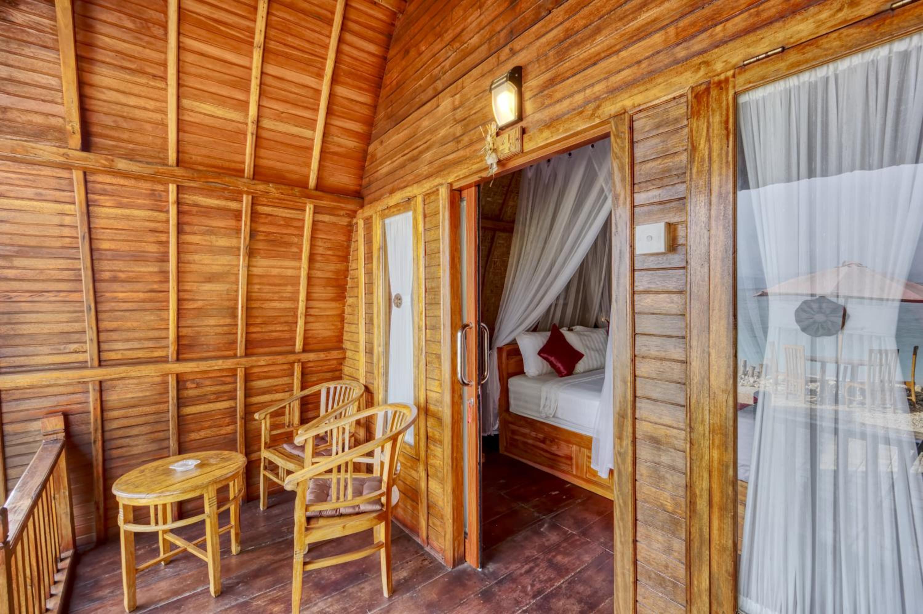 Double Room with Sea View - Photo 3