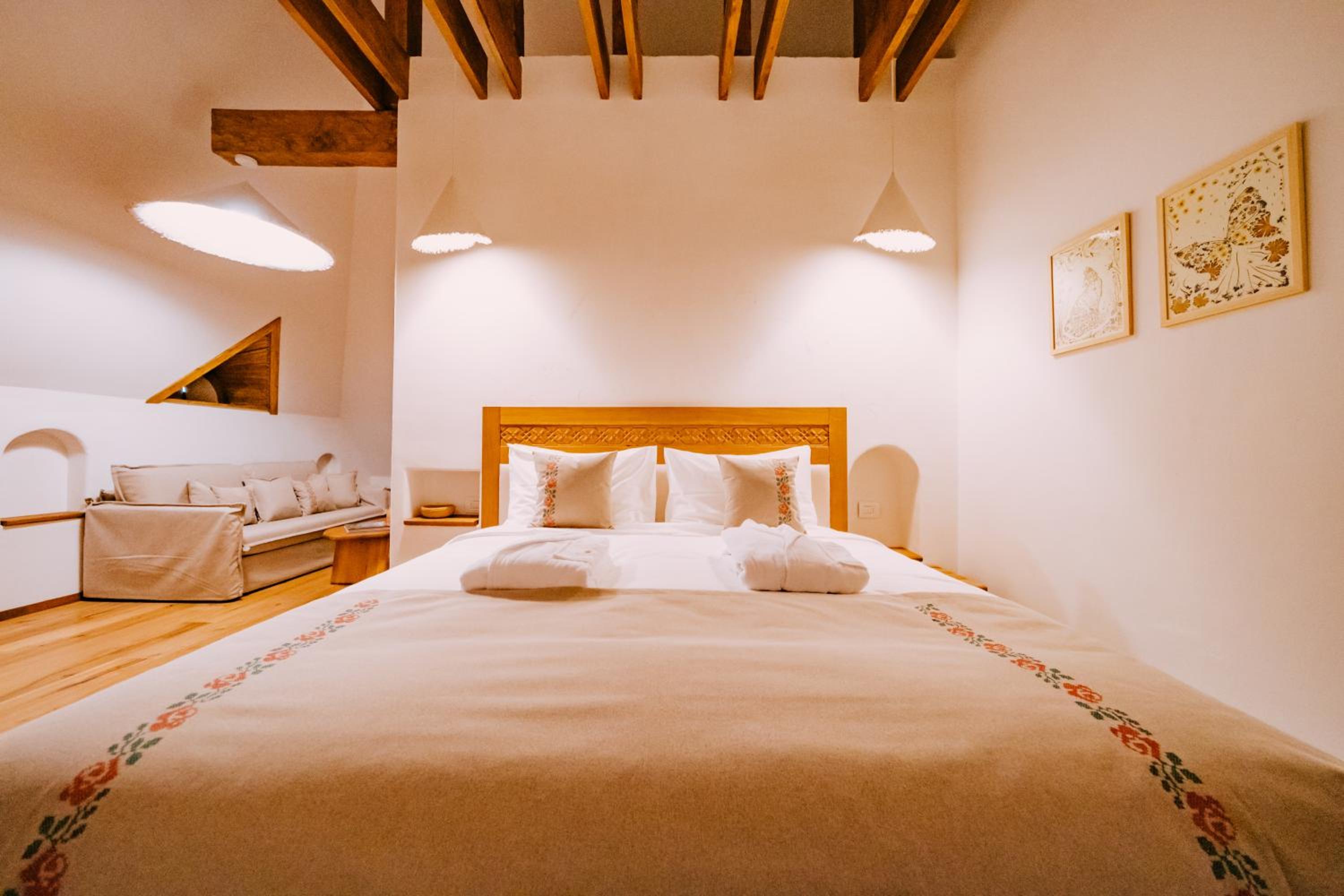 Junior Suite - Photo 1