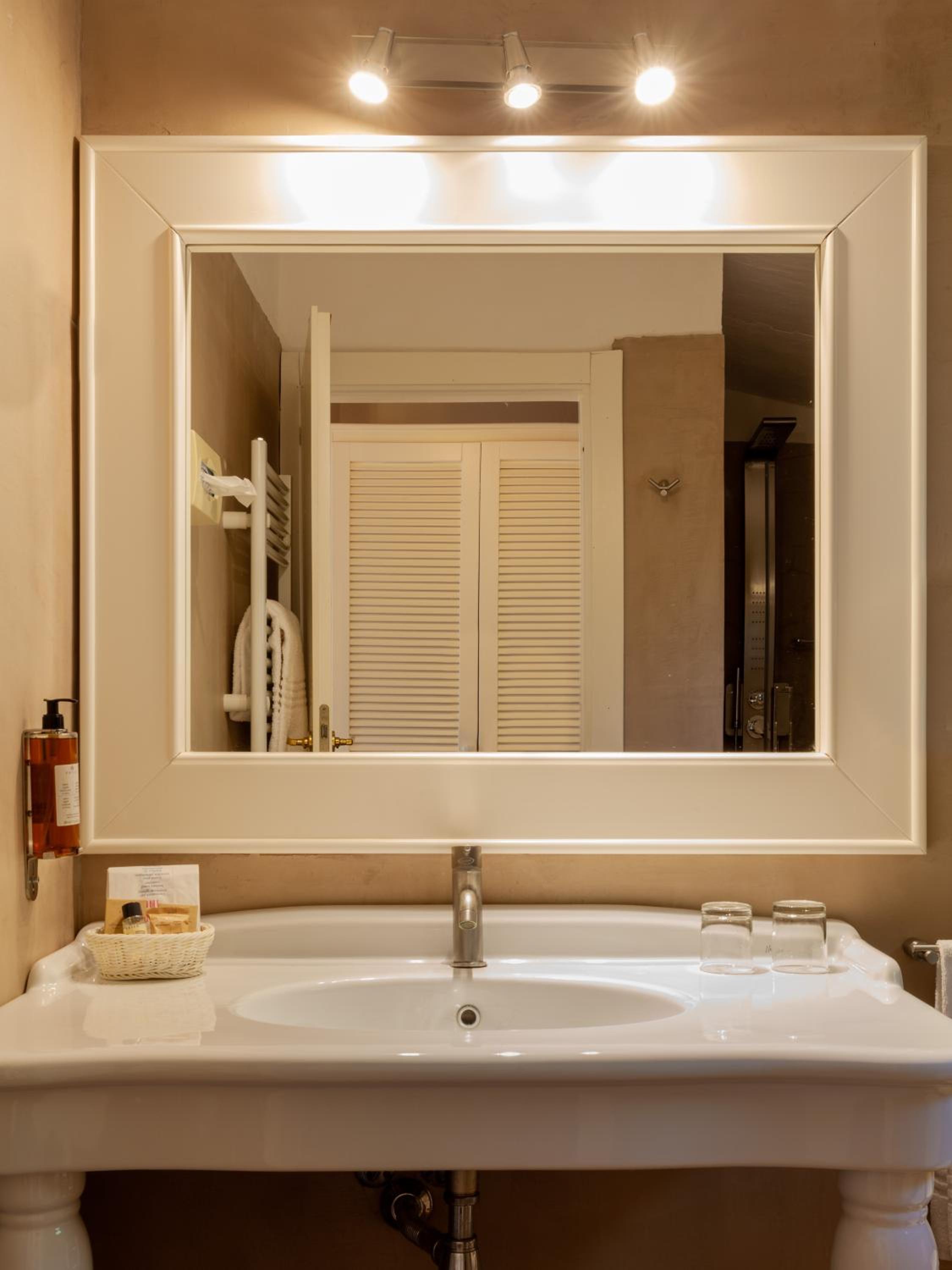 Junior Suite - Photo 2
