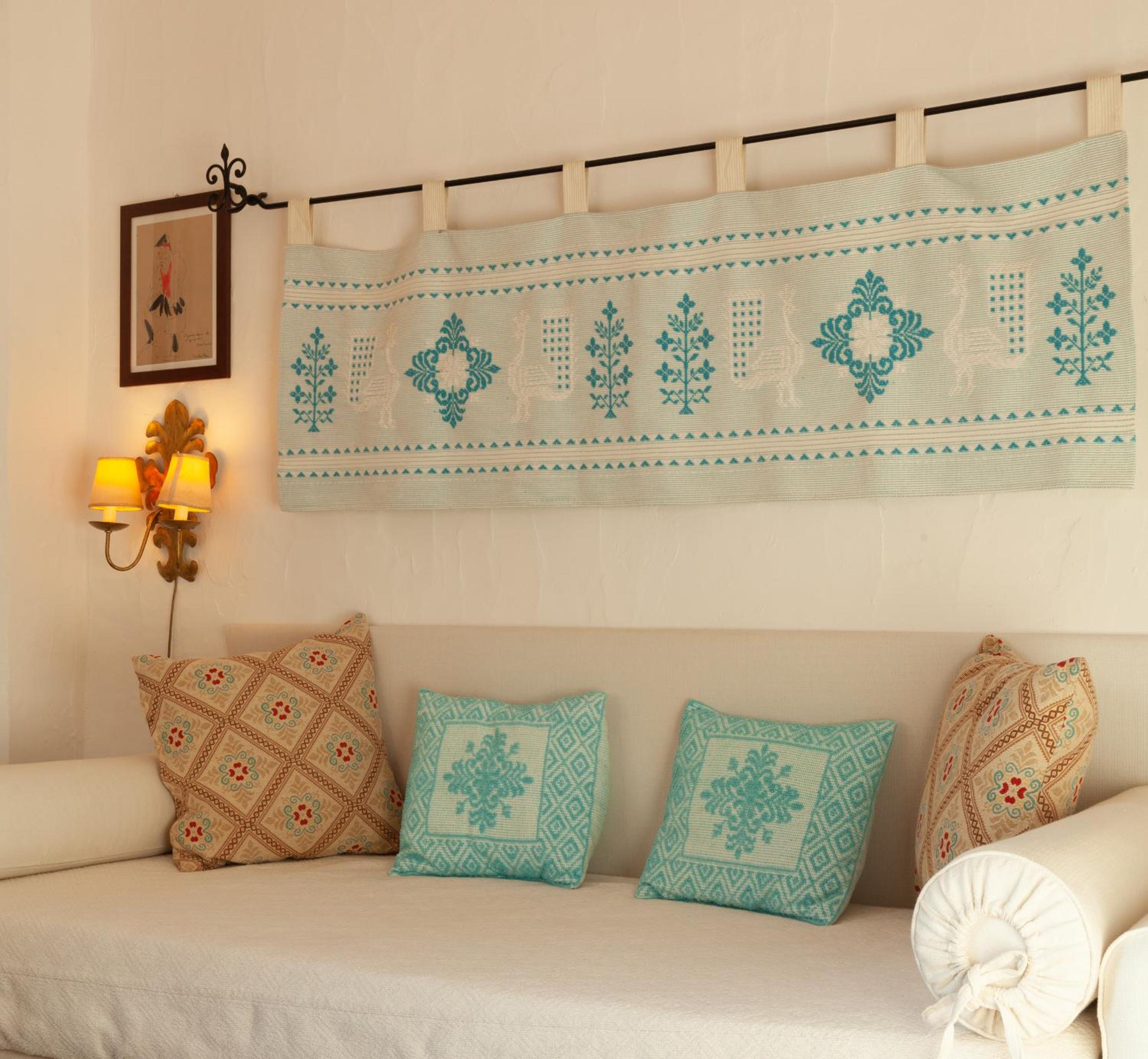 Deluxe Junior Suite - Photo 13