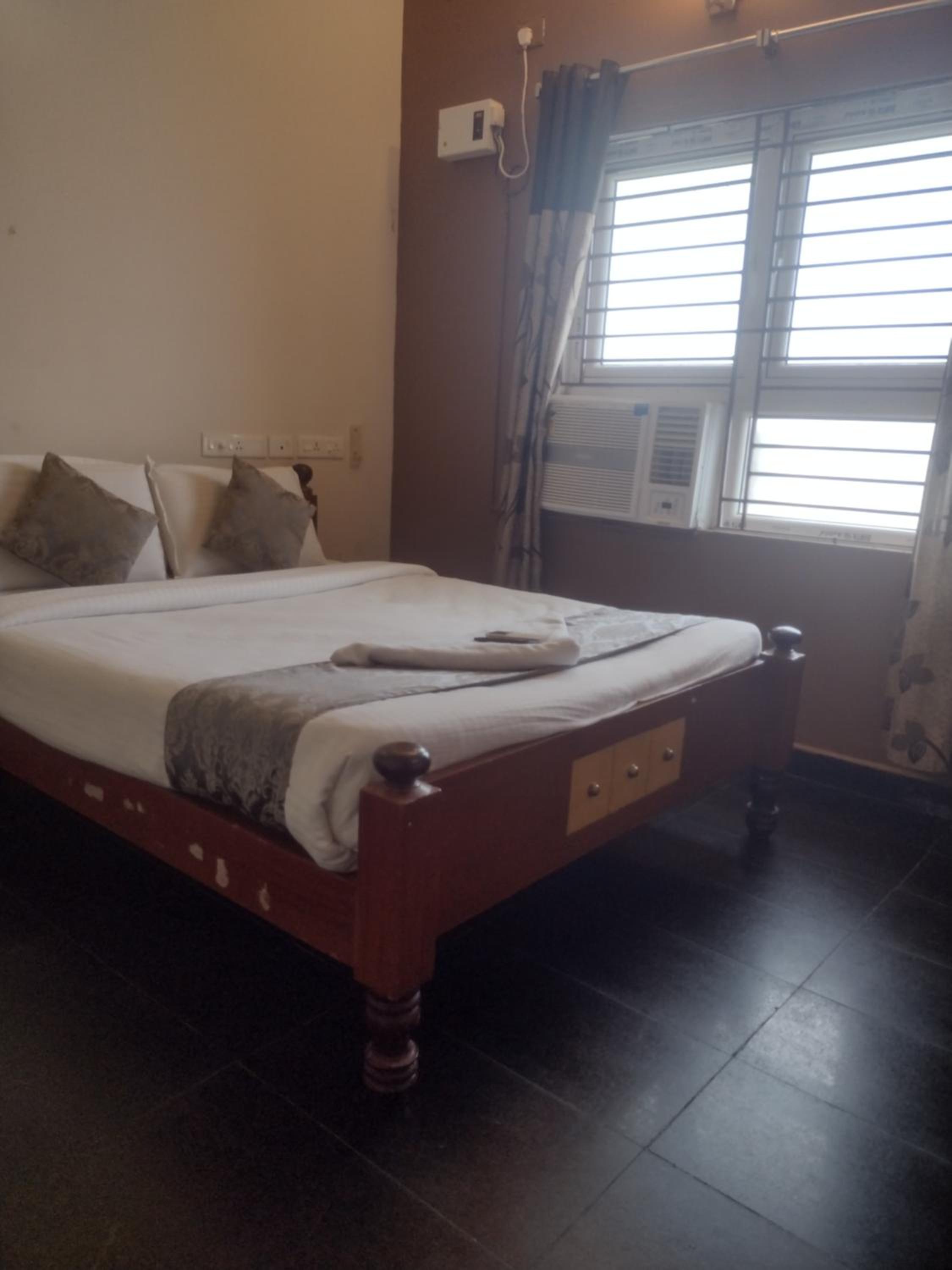 Deluxe Double Room - Photo 7