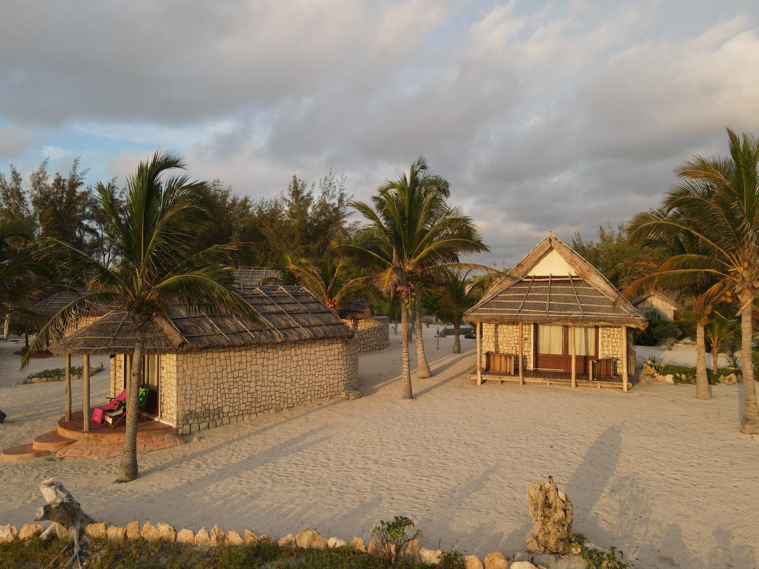 Triple Bungalow with Sea View