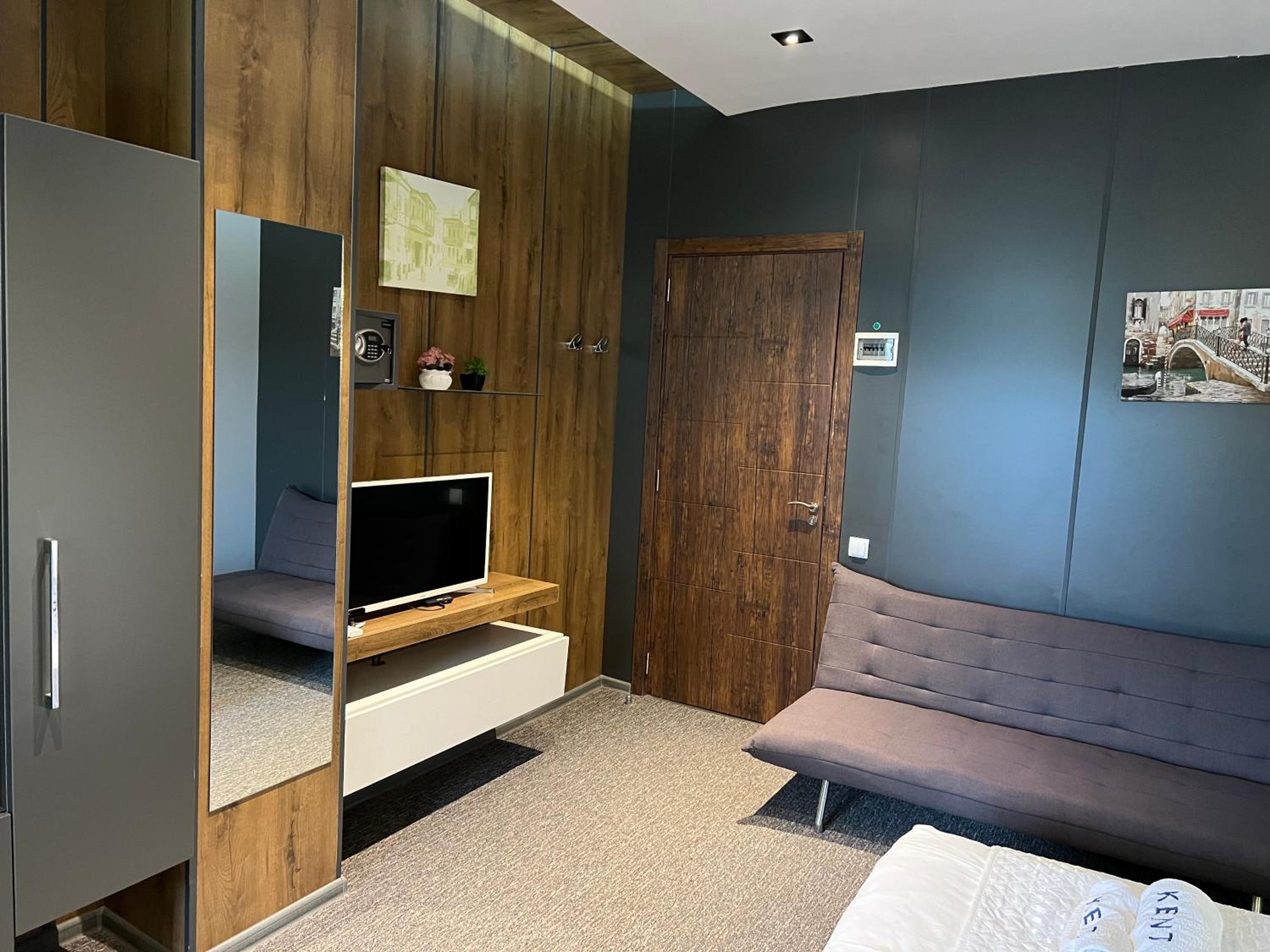 Double Room with Spa Bath