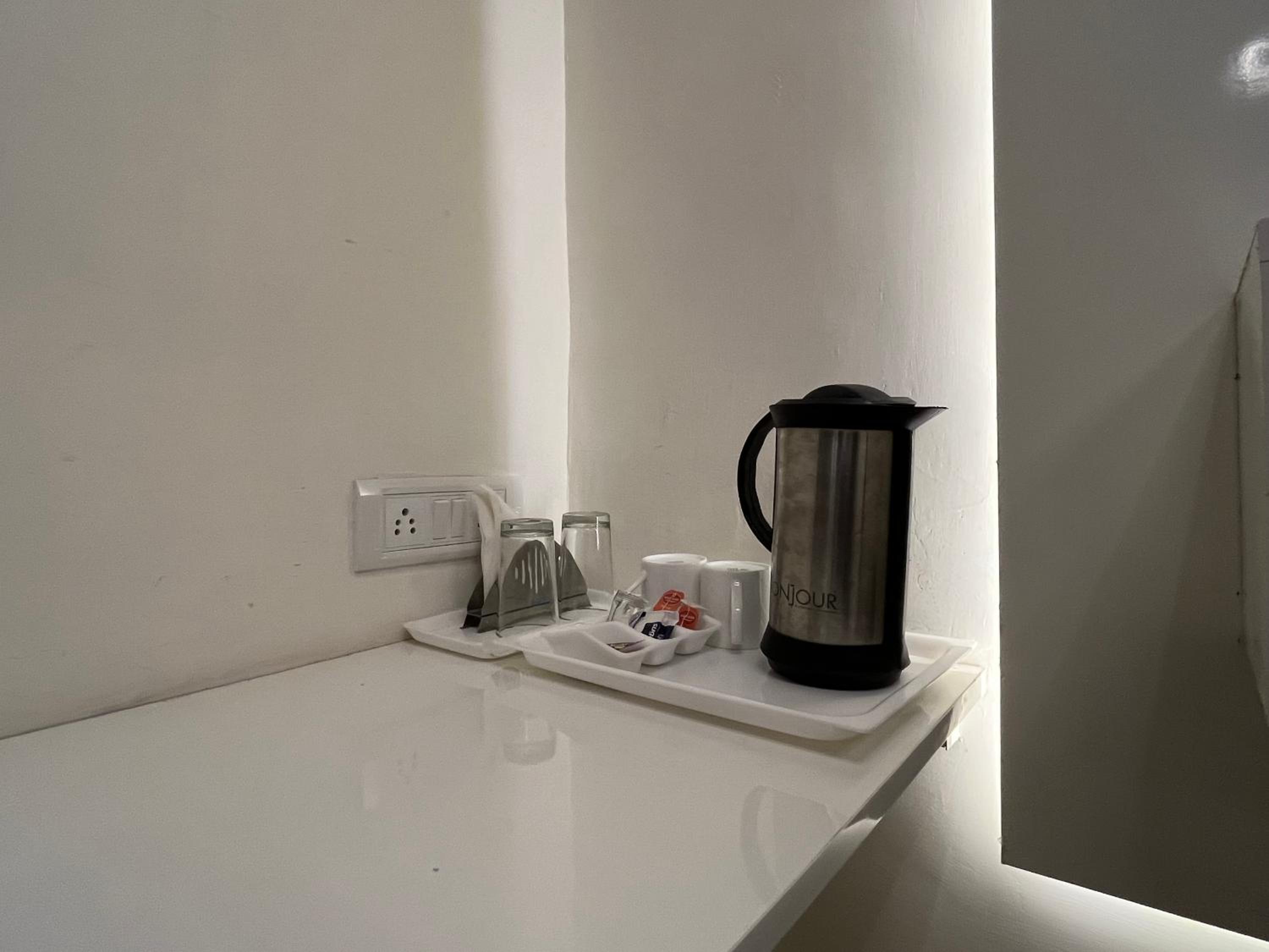 Deluxe Room - Photo 2