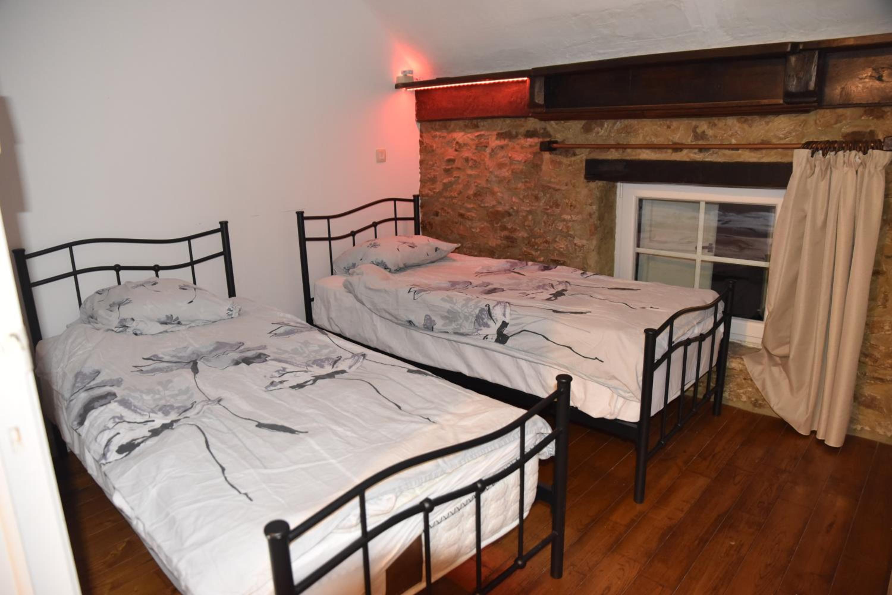 Two-Bedroom House photo 3