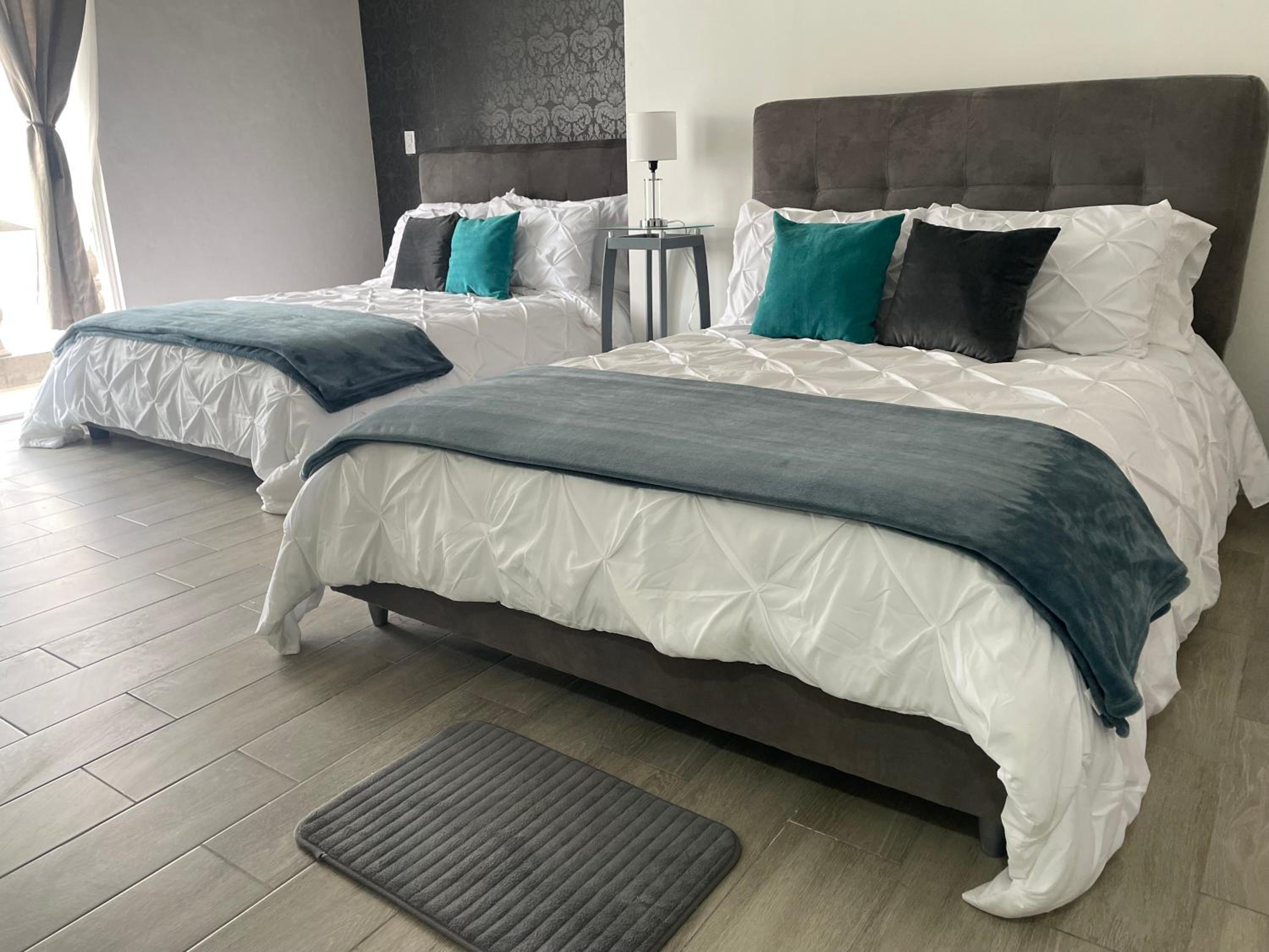 Twin Room with Balcony photo 1