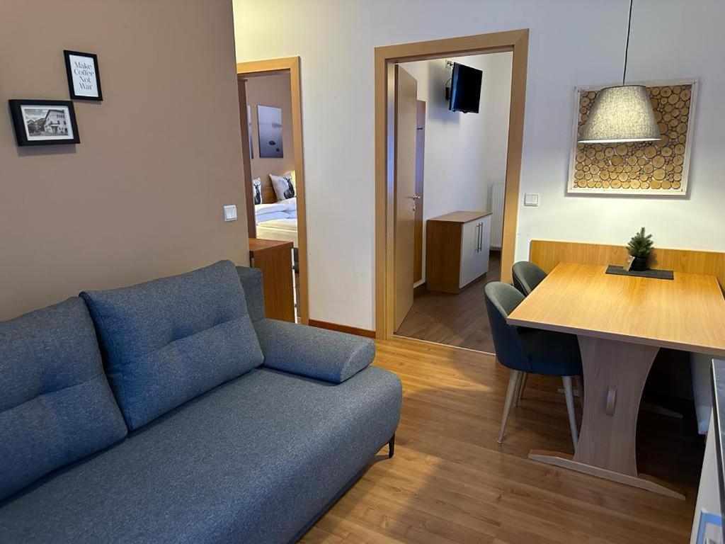 Apartment photo 3