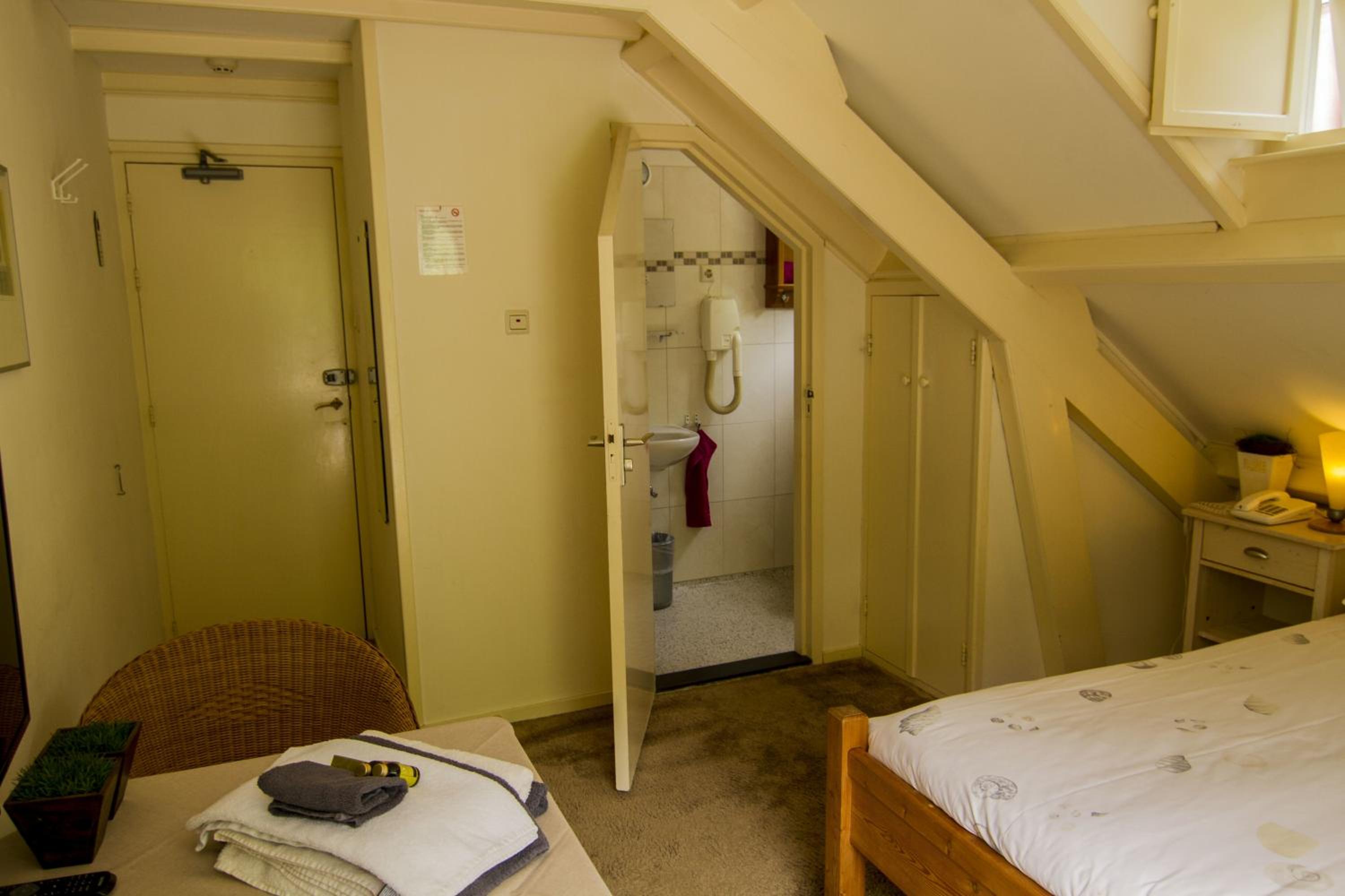 Standard Double Room With Balcony photo 2