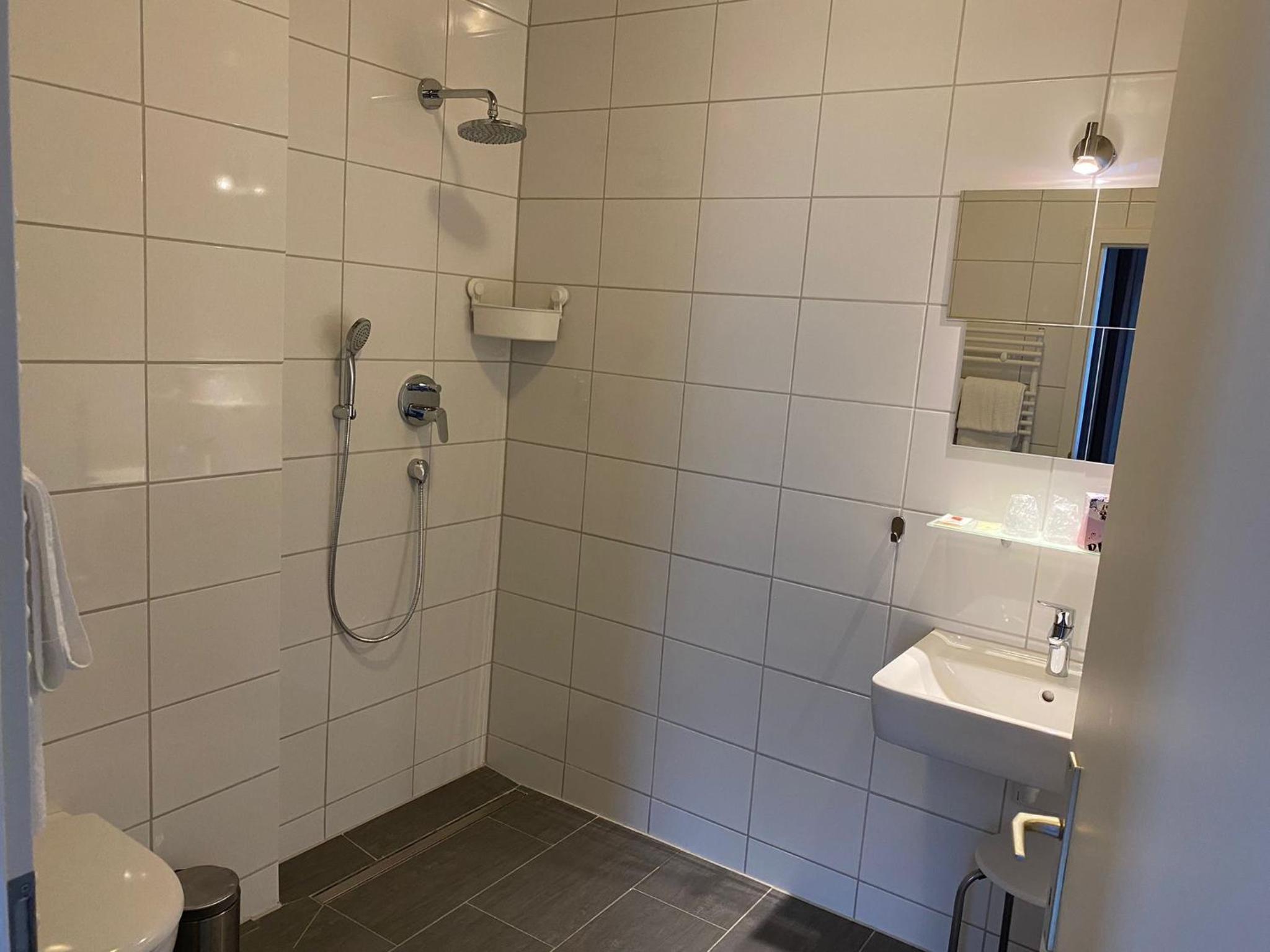 Double Room - Disability Access - Photo 2