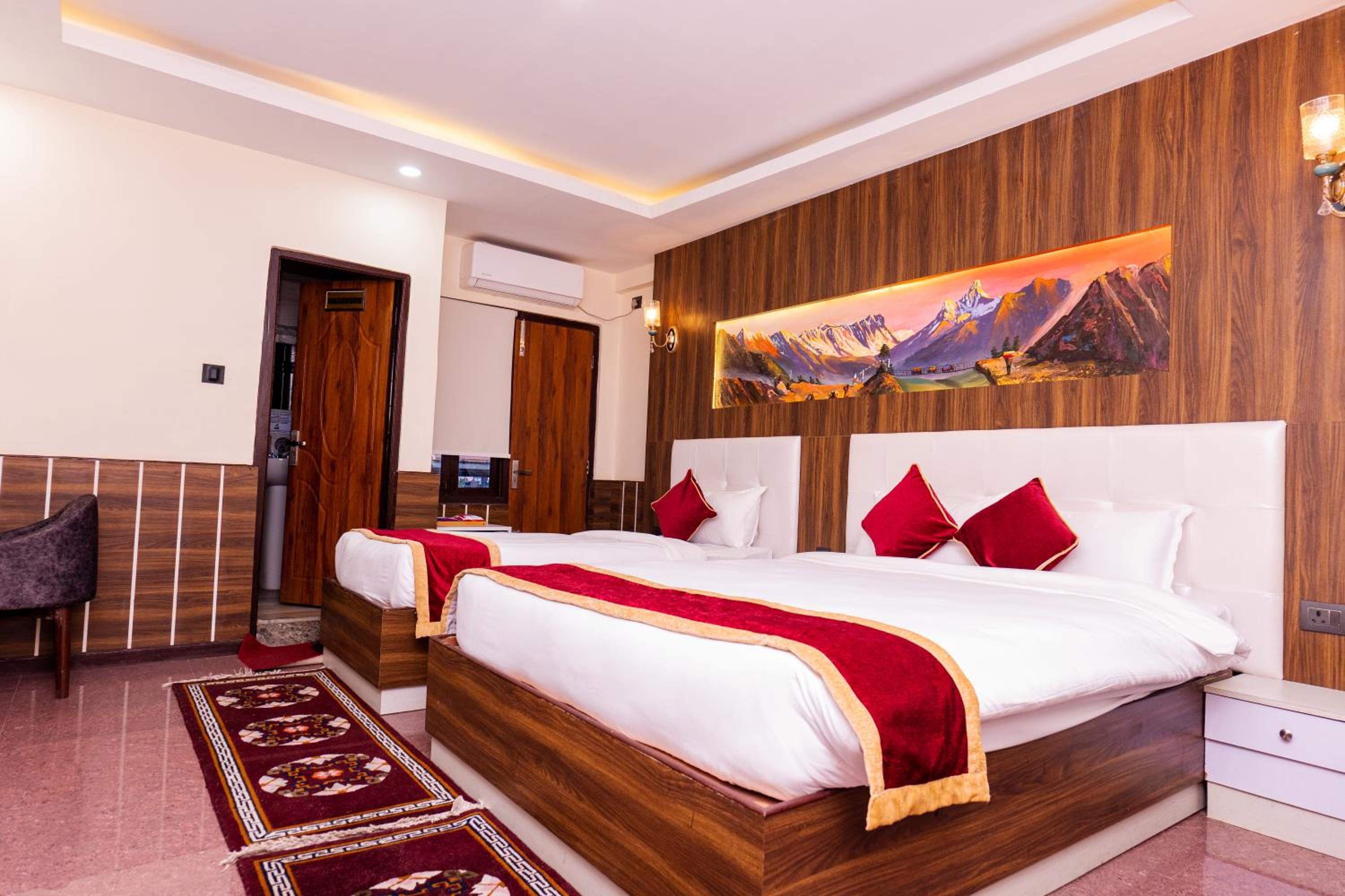Deluxe Quadruple Room