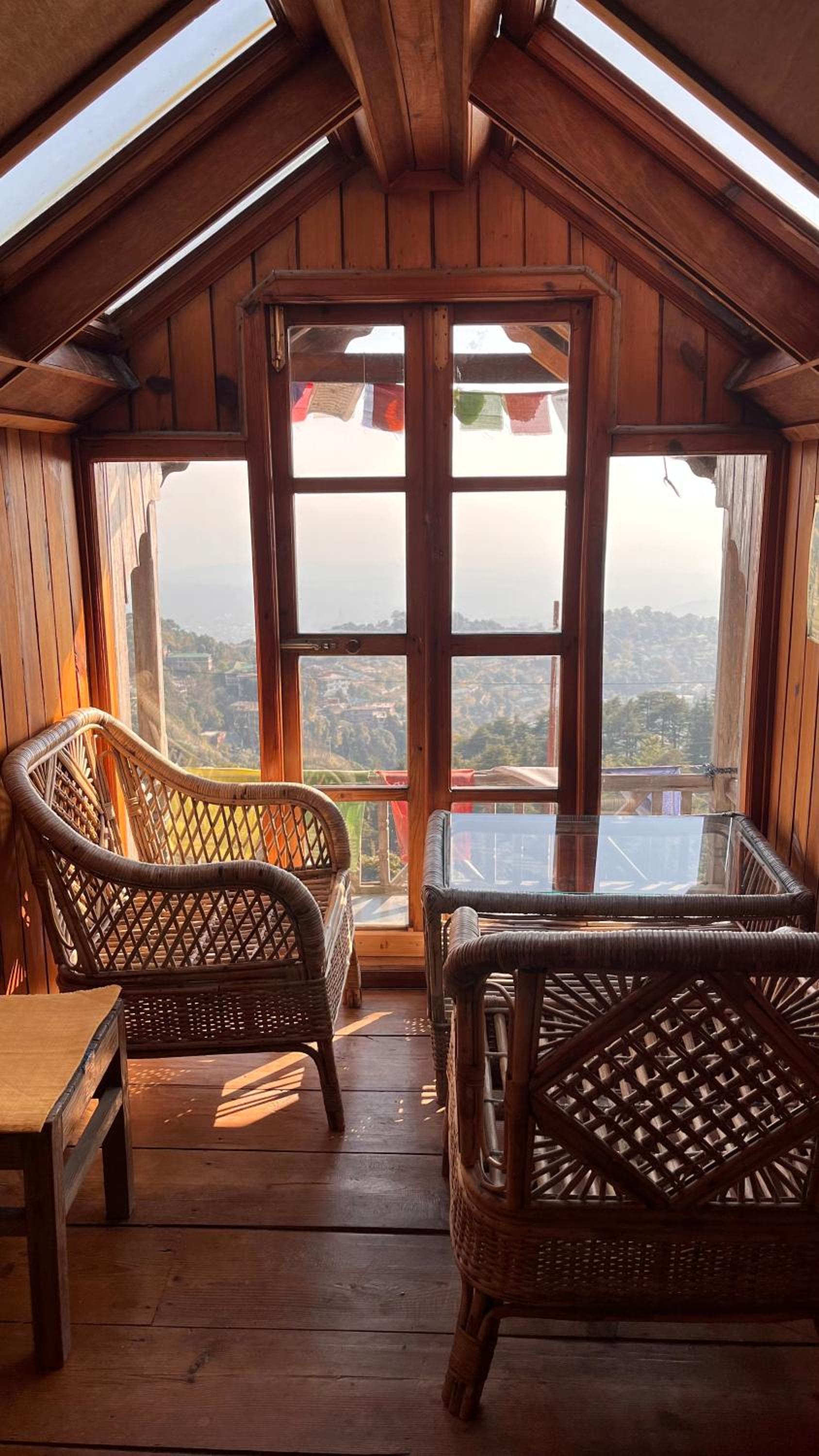 Deluxe Single Room with Balcony photo 2