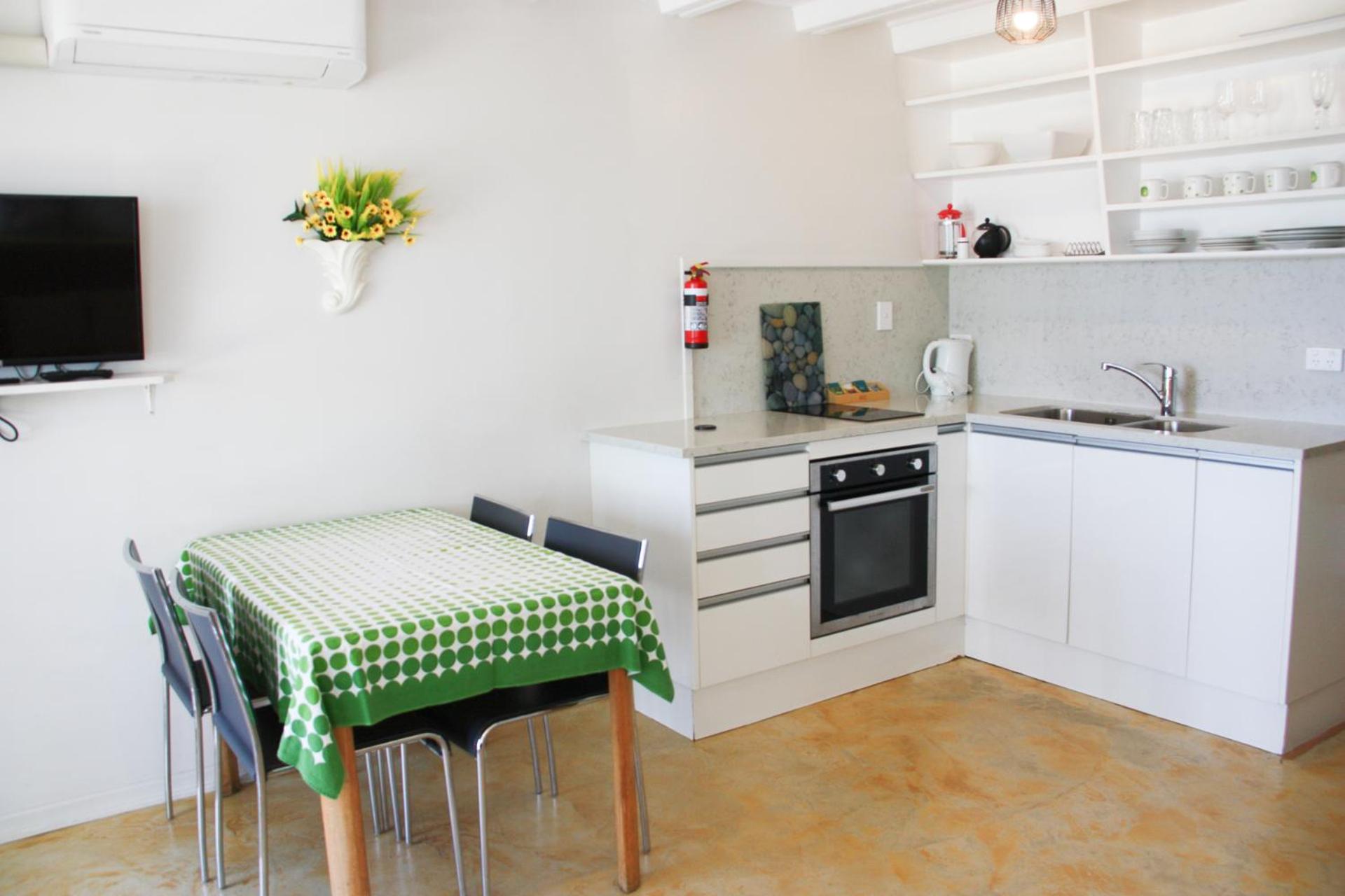 Family Room with Sea View 2 - Photo 7