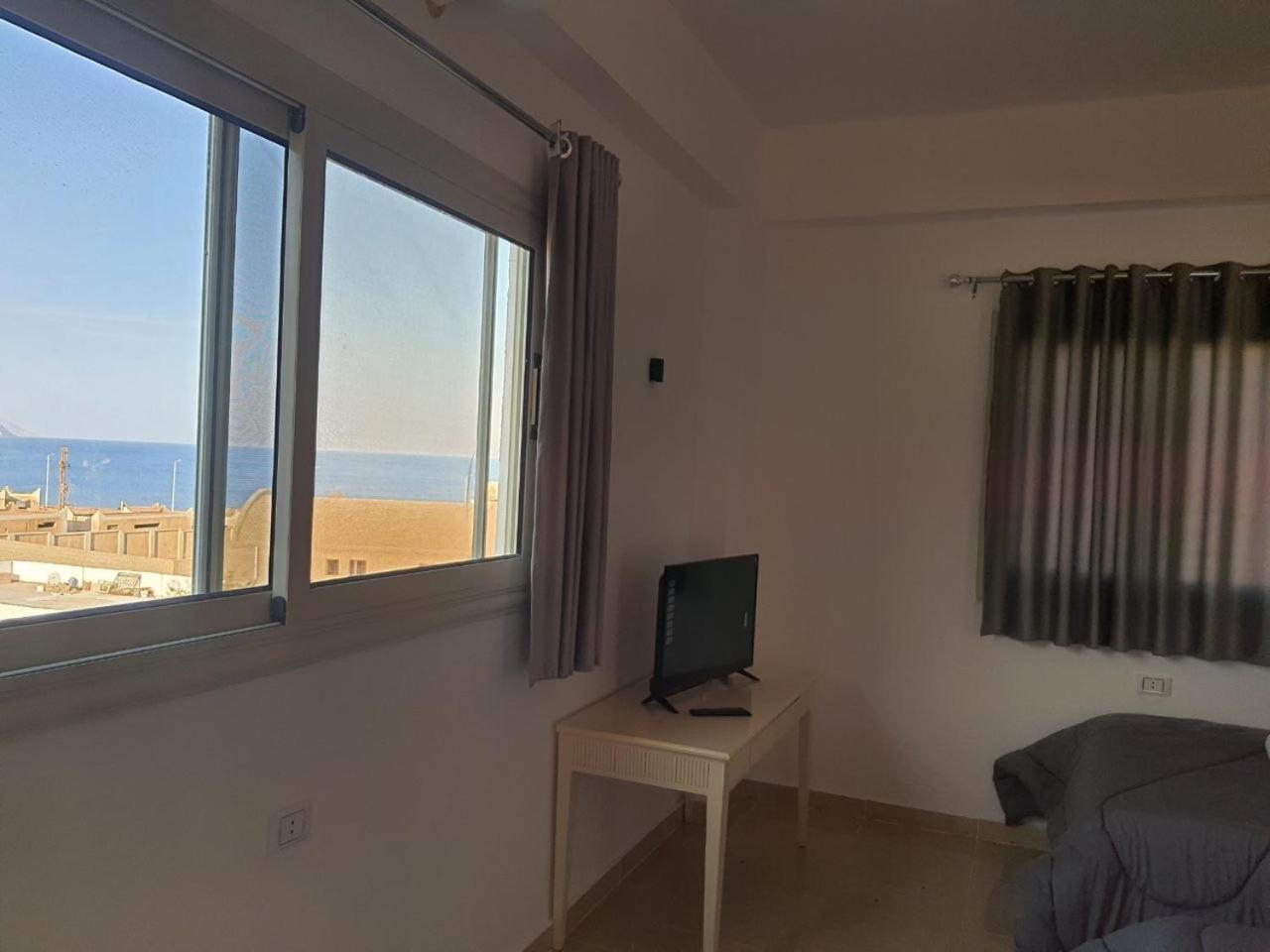 Apartment with Sea View photo 1