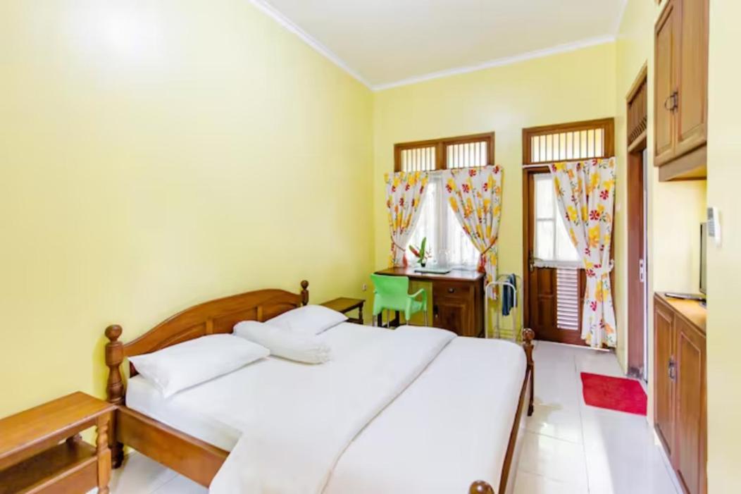 Standard Double Room - Photo 2