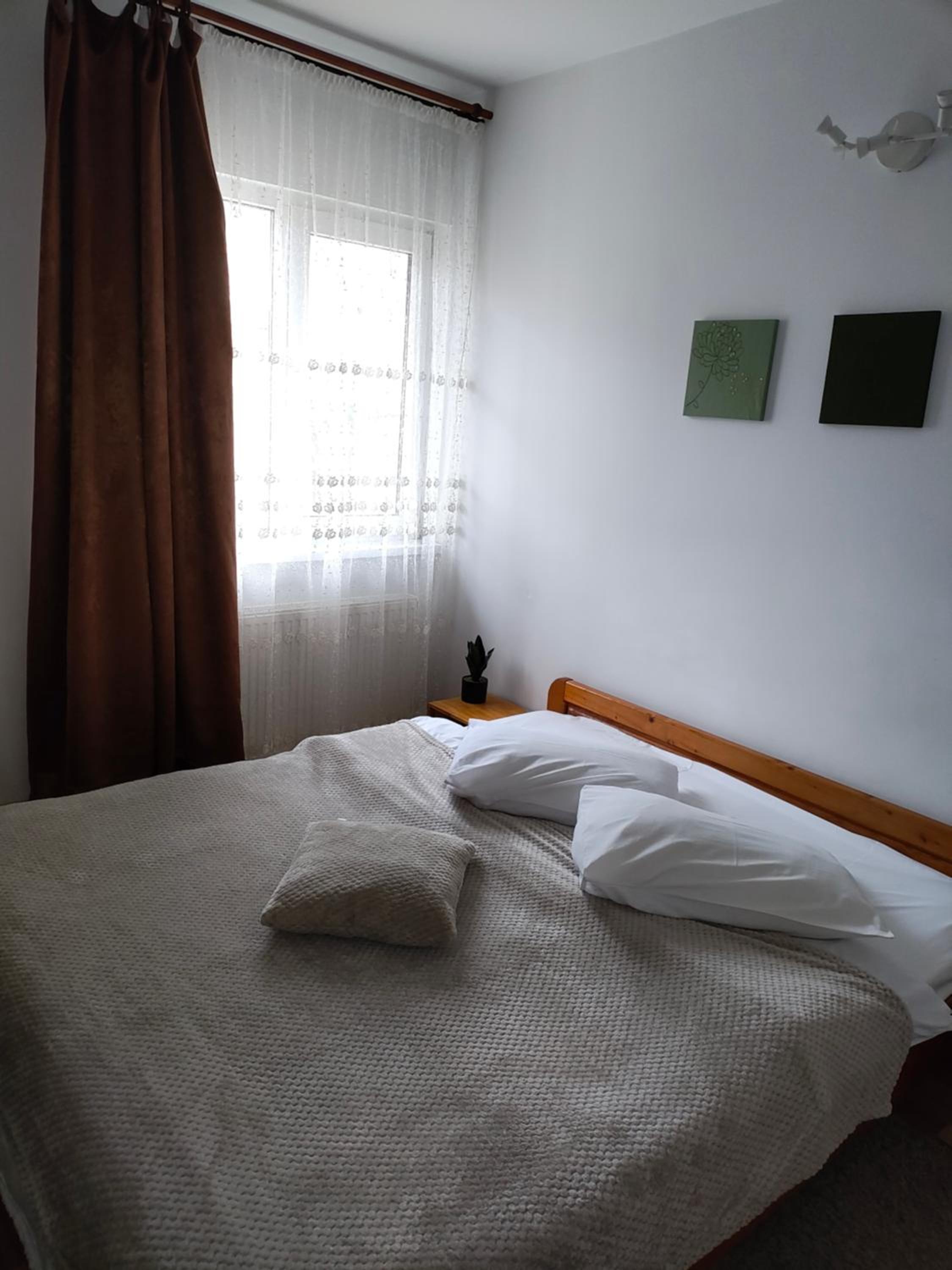 Double Room - Photo 1