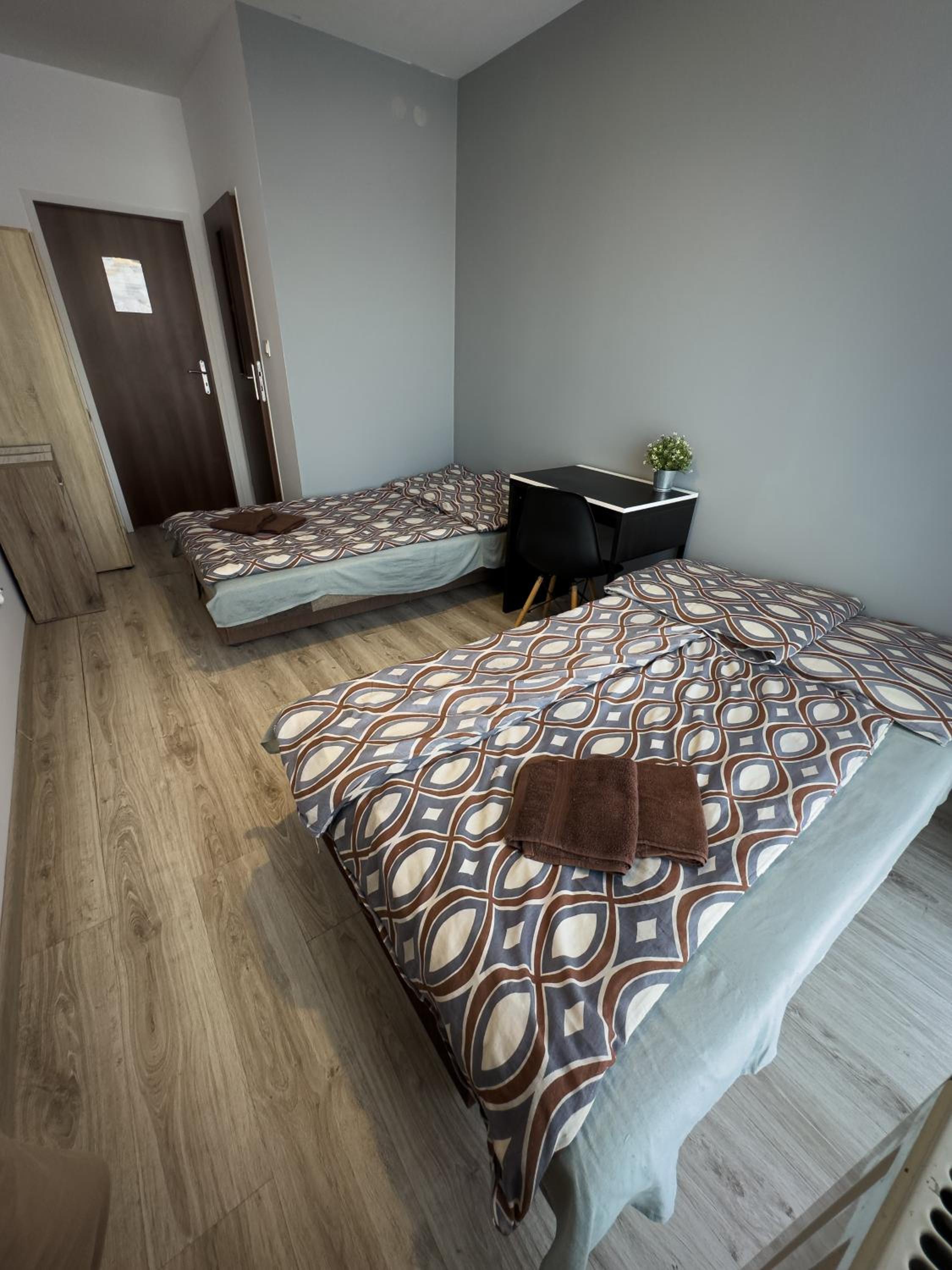 Double Room with Balcony - Photo 4