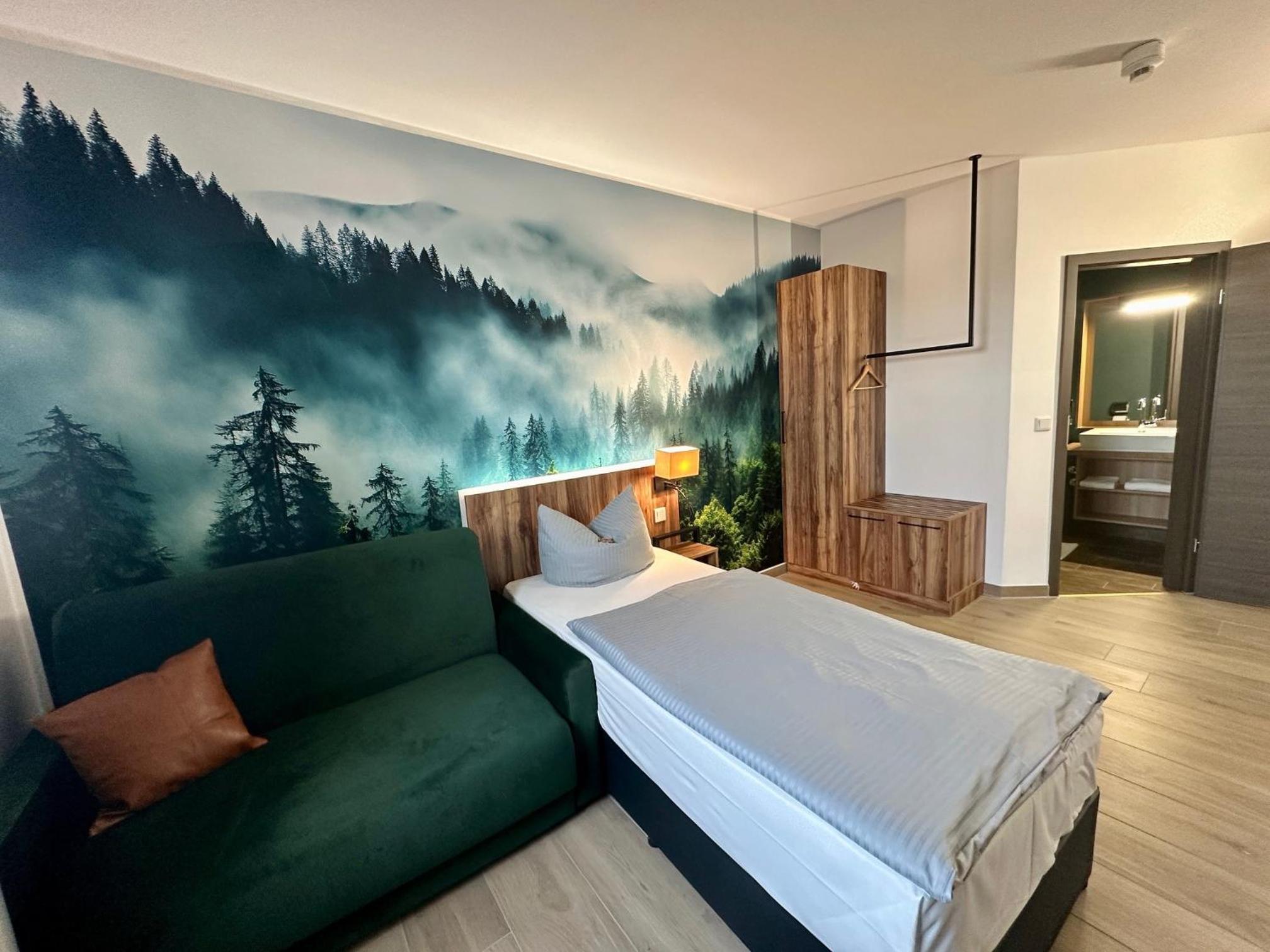 Single Room photo 3