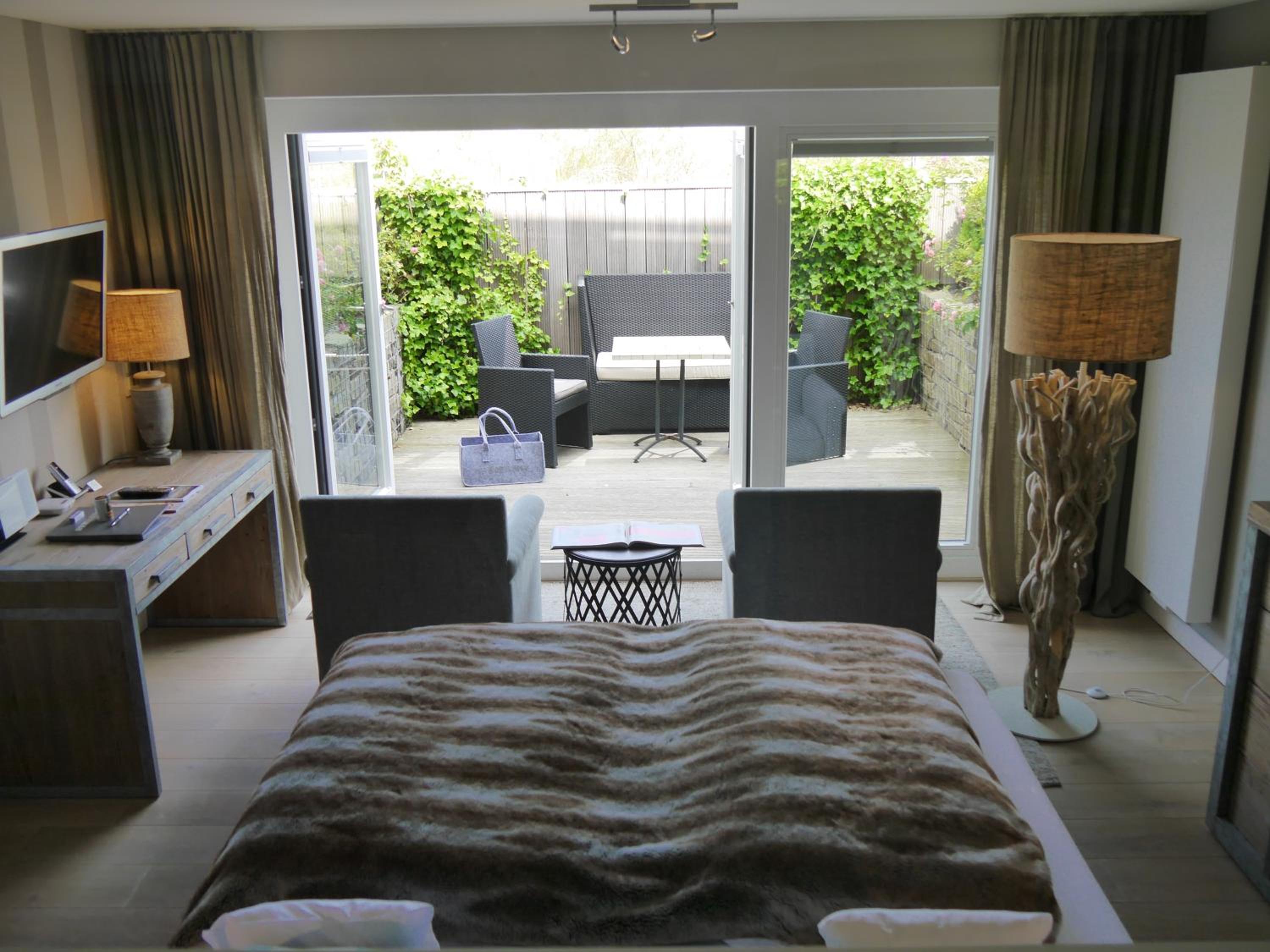 Terrace Room