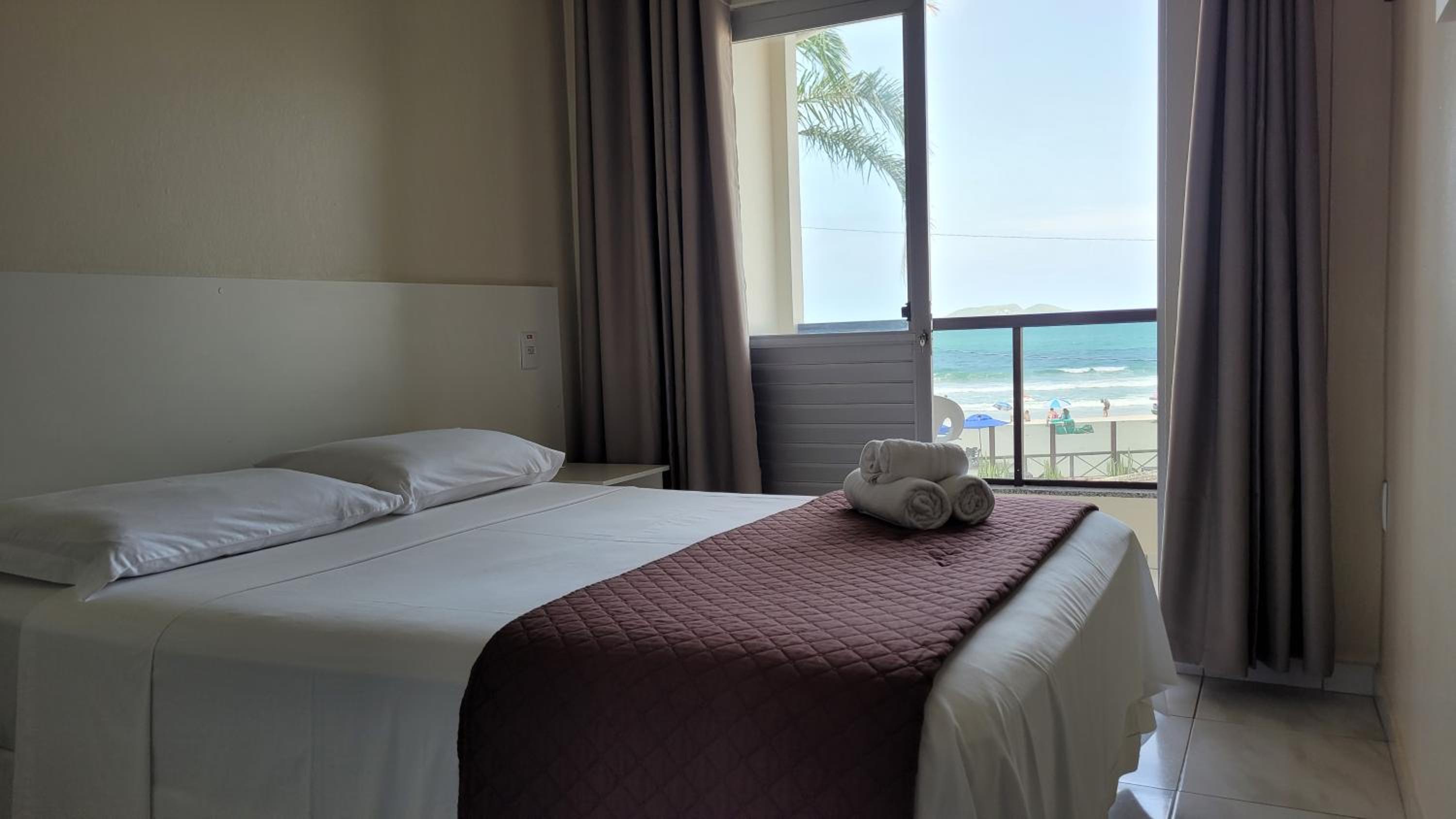 Deluxe Double Room with Balcony and Sea View