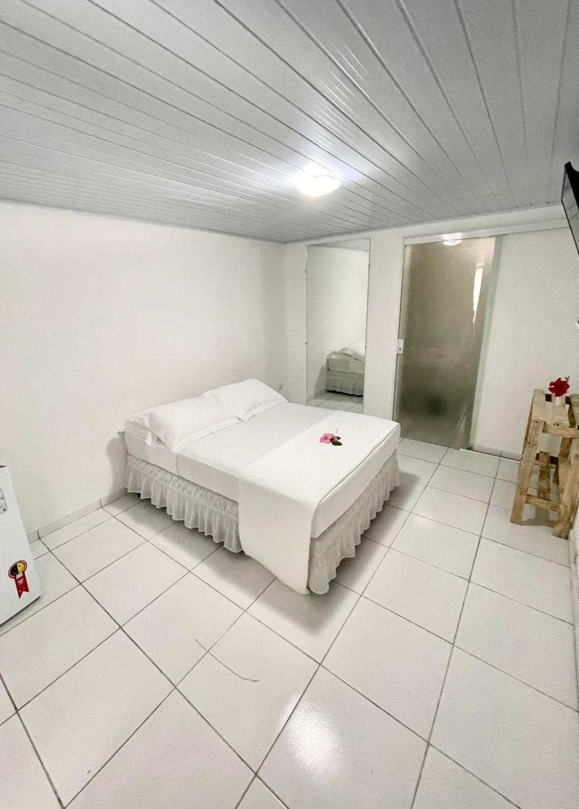 Queen Room with Balcony photo 1