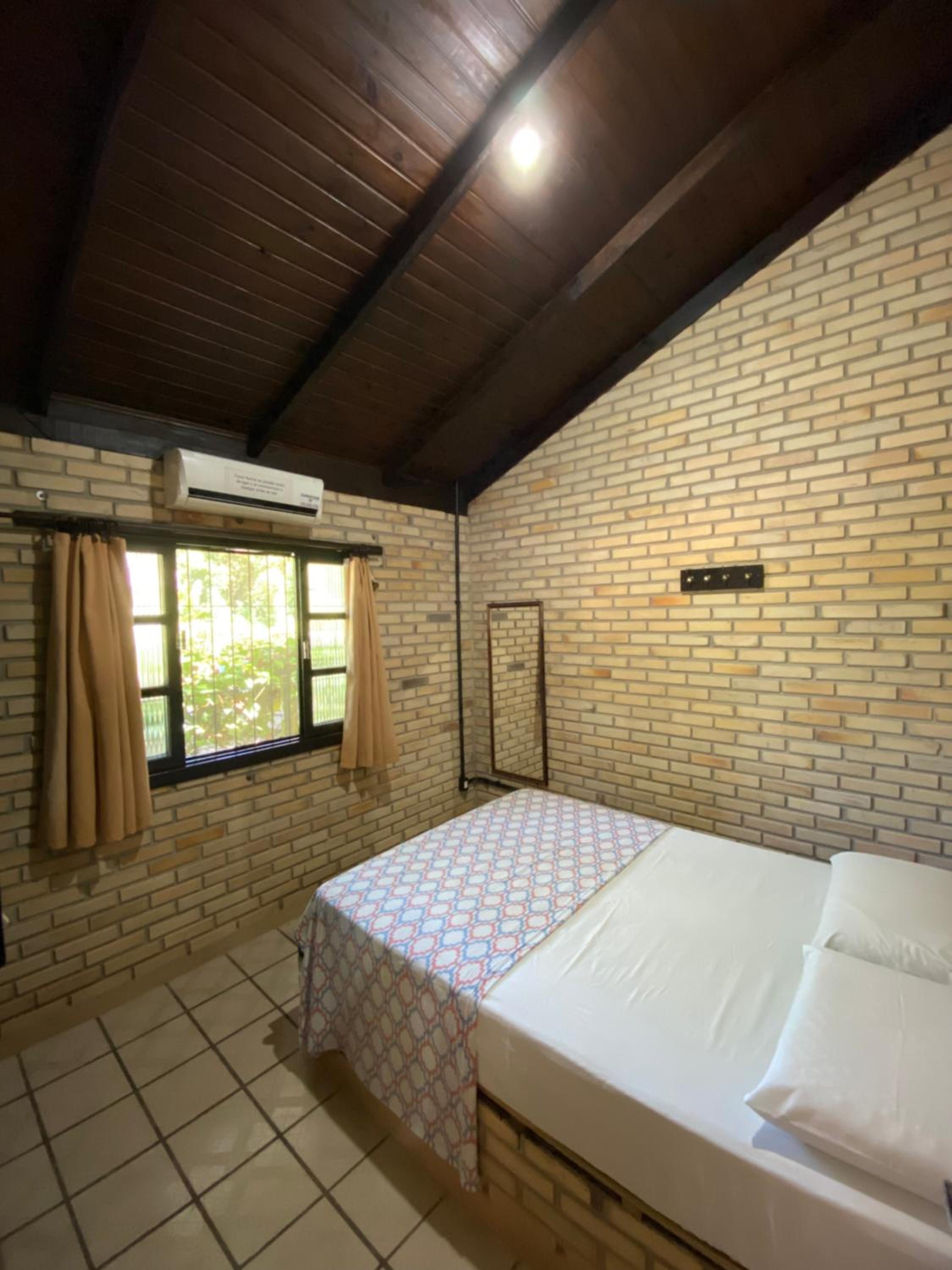 Standard Chalet (4 Adults + 1 Child)