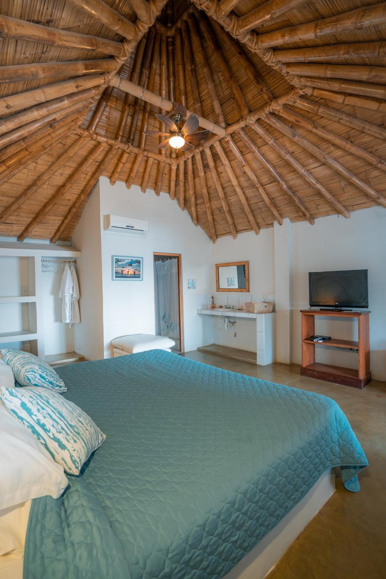 Suite with Sea View photo 2