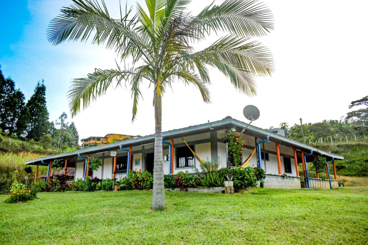 Four-Bedroom House photo 1