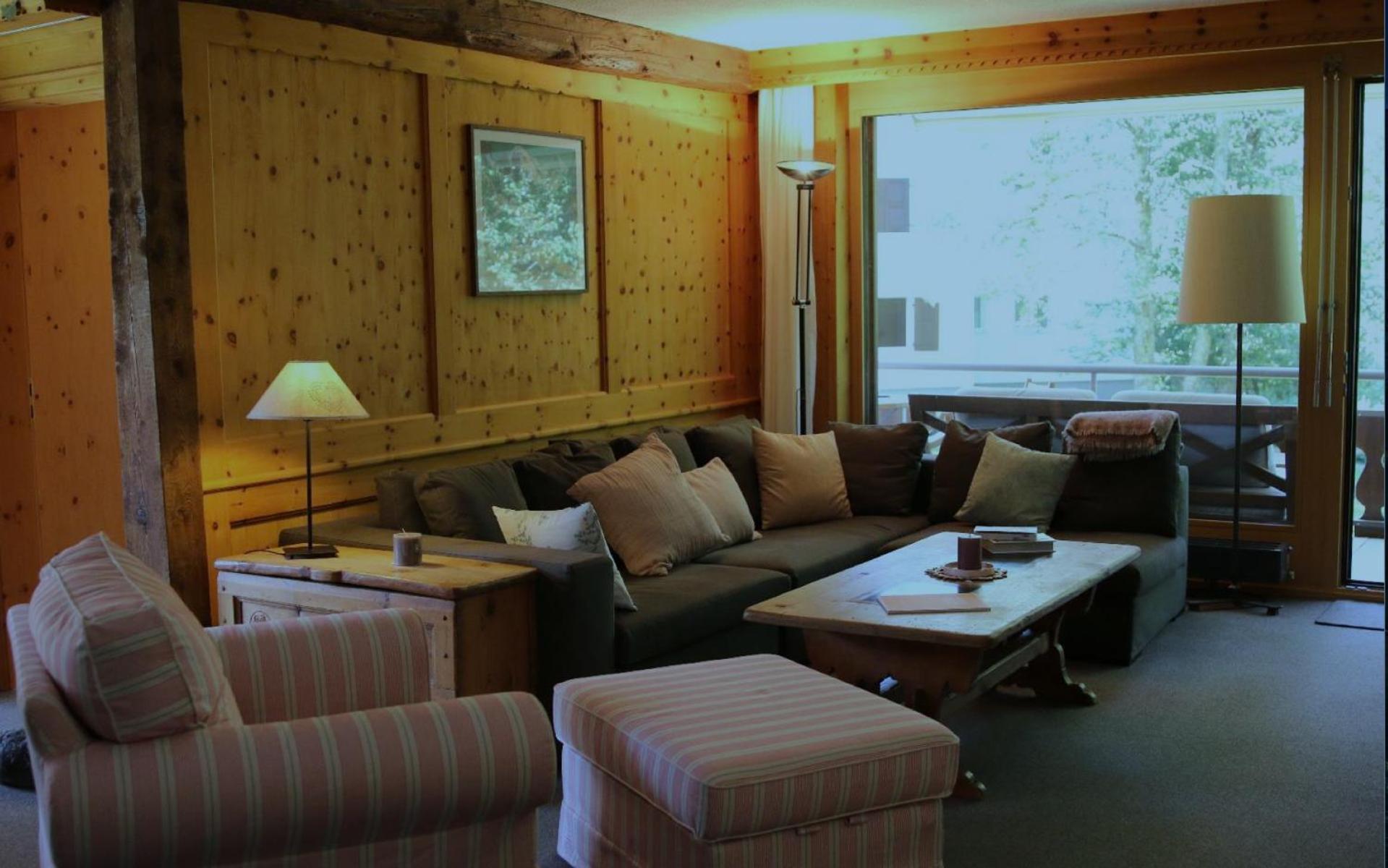 Apartment with Mountain View photo 1