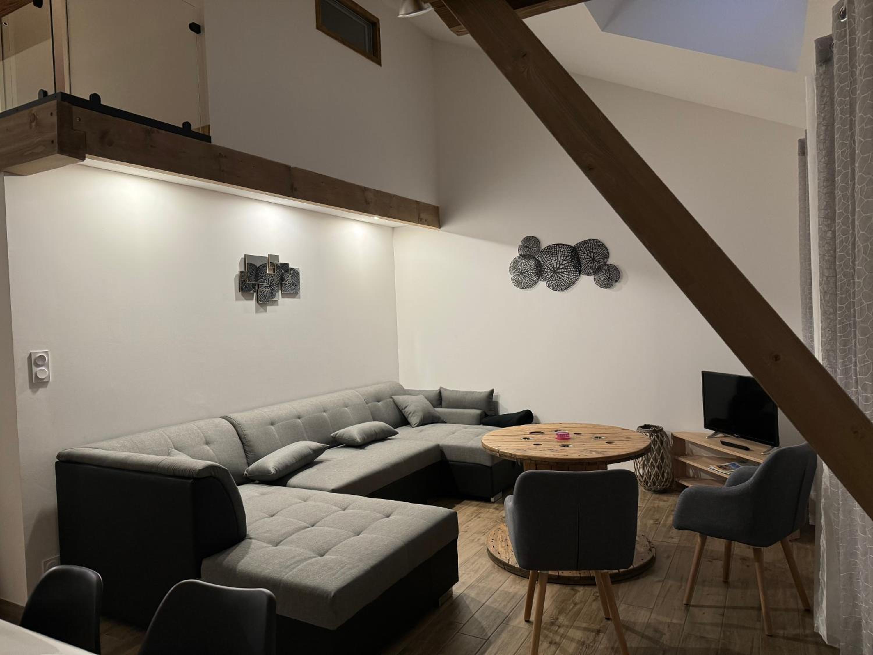 Two-Bedroom Apartment photo 1