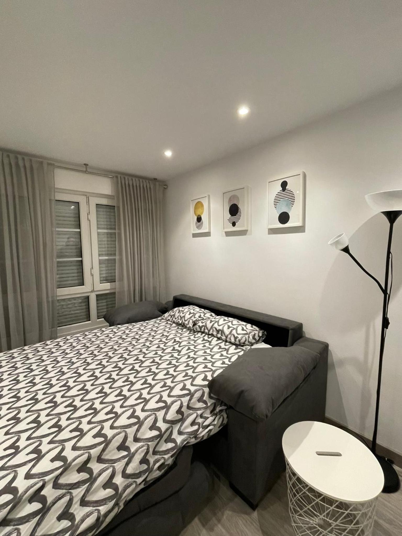 One-Bedroom Apartment - Photo 19